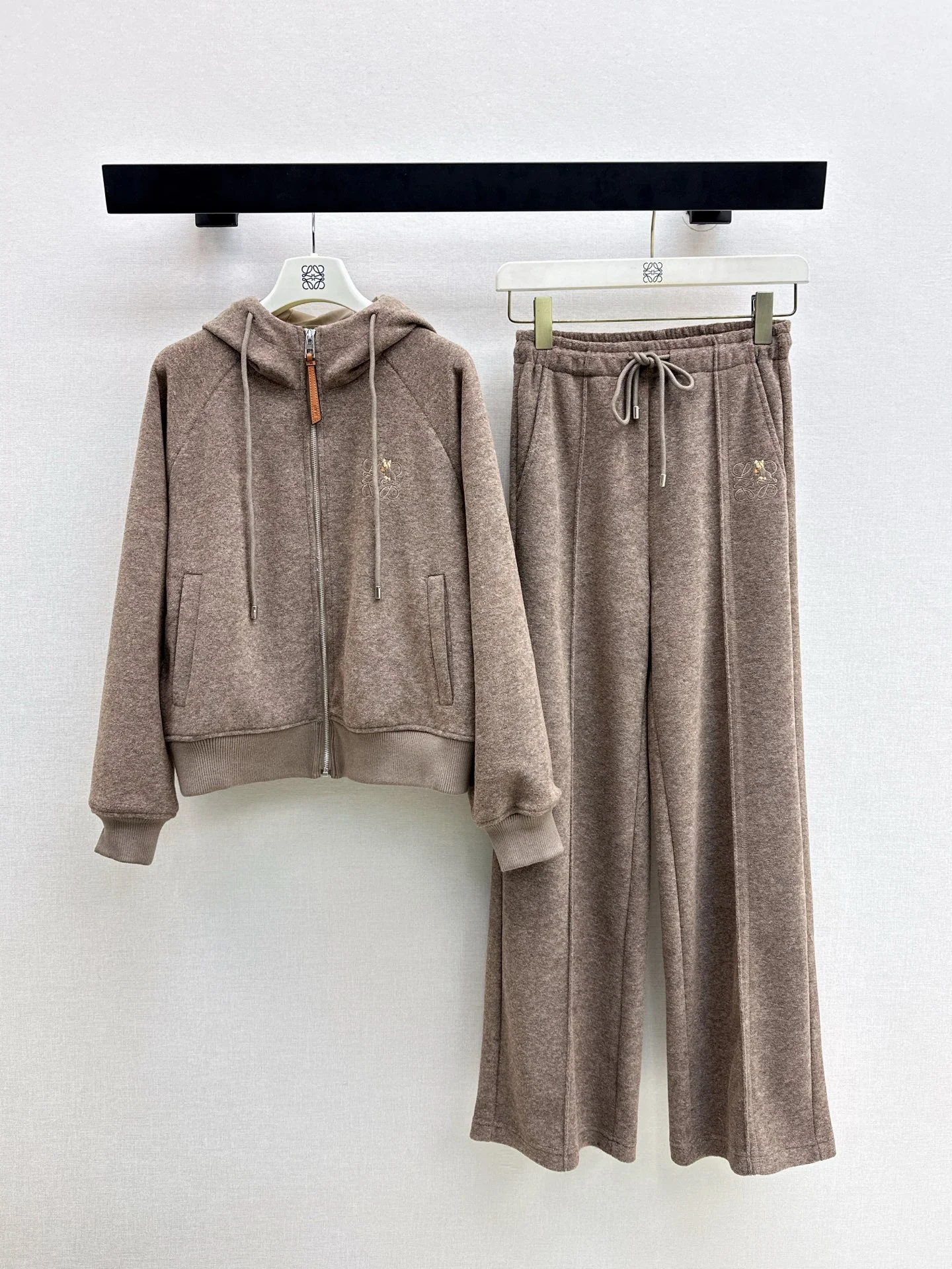 Loe 26ss outfit sets hooded jacket +pant