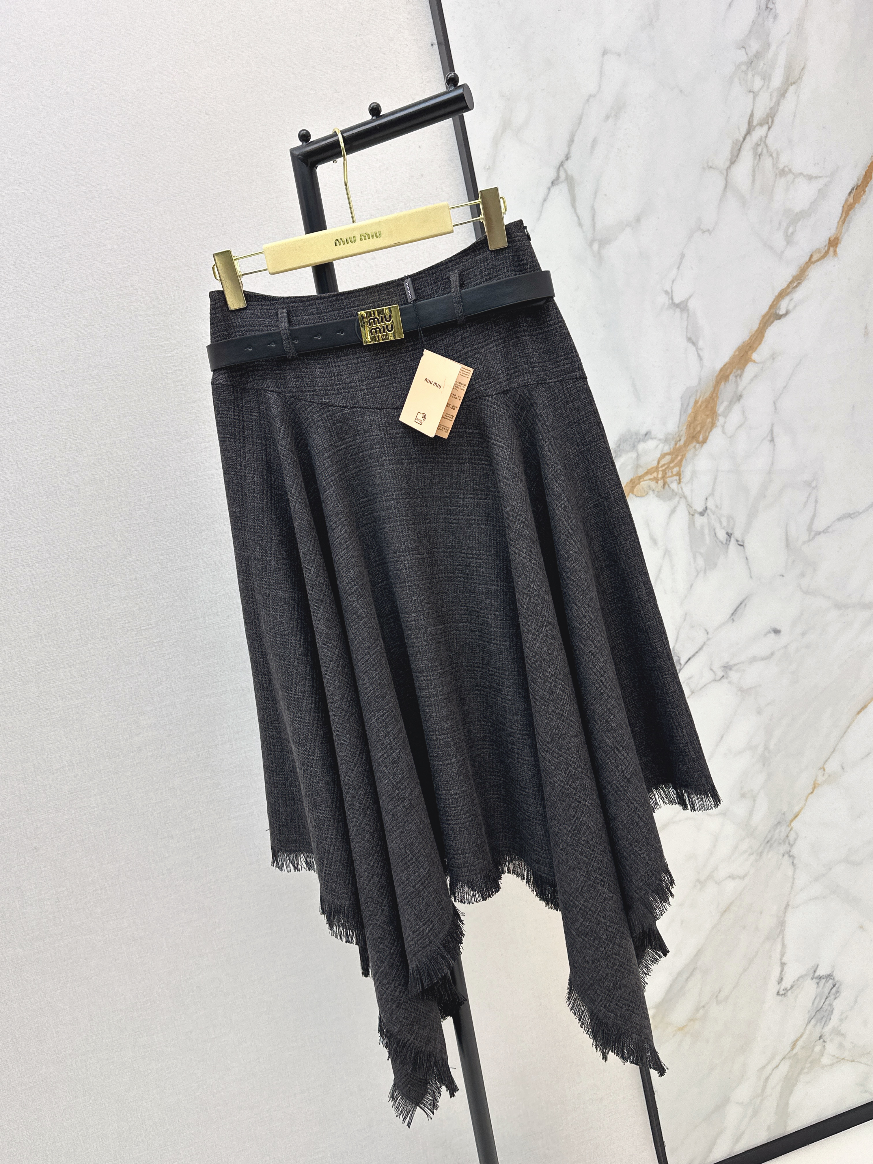 Miu 26ss irregular skirt