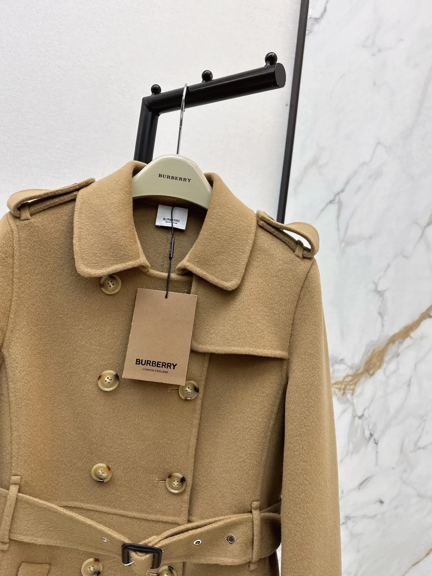 Bur 25fw trench coats