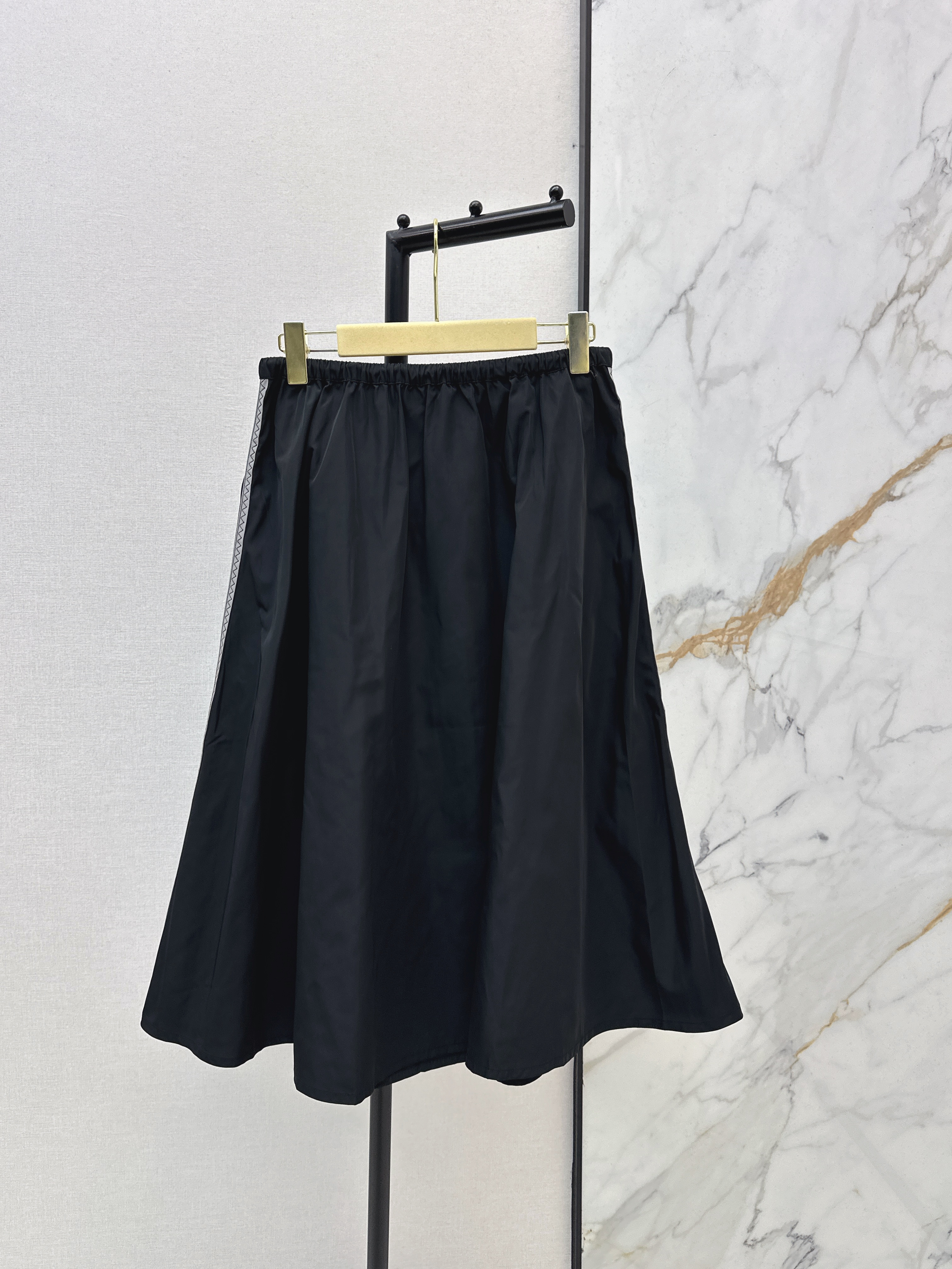 Miu 26ss casual skirt