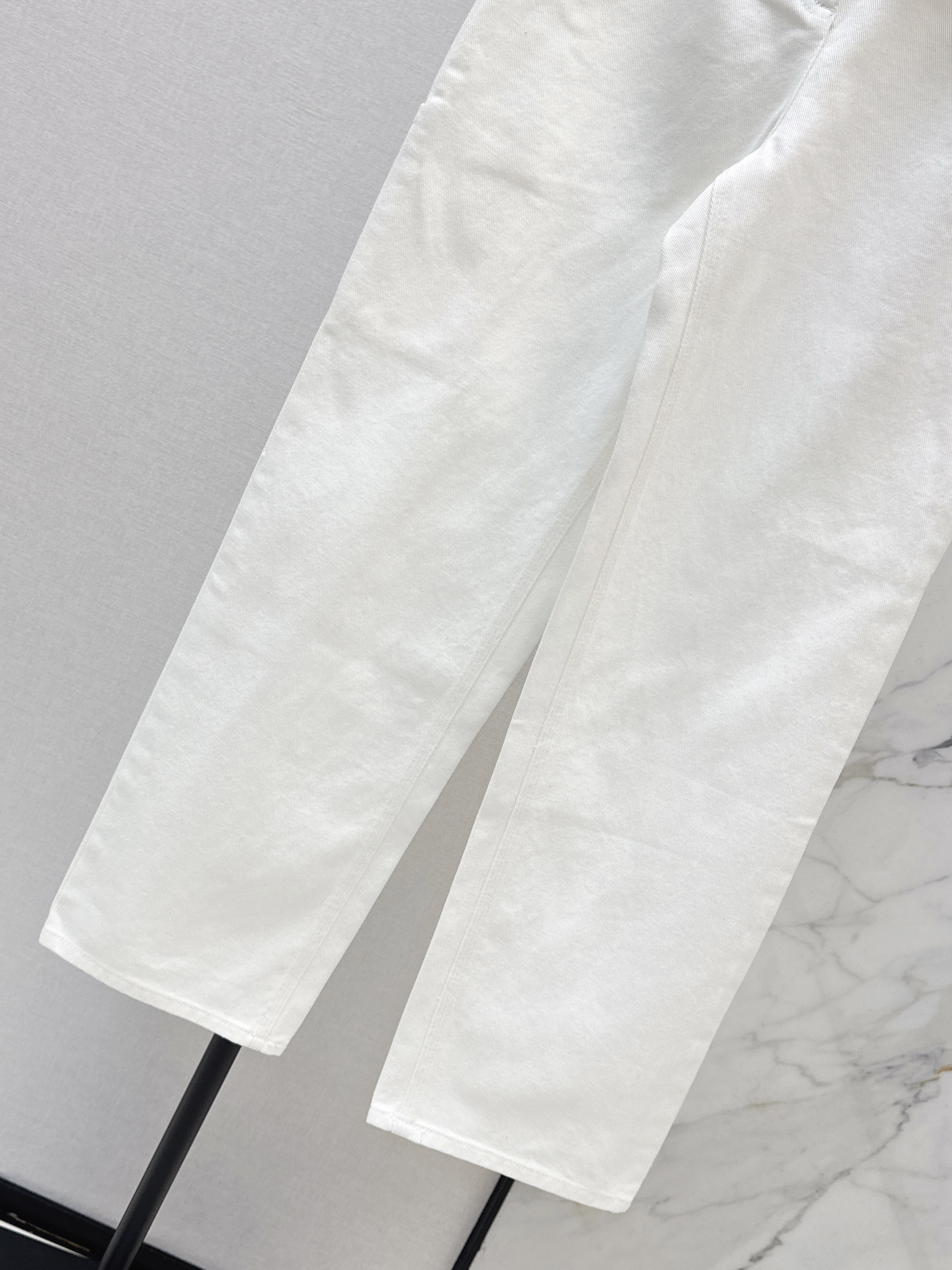 Chan 26ss wige-leg jeans