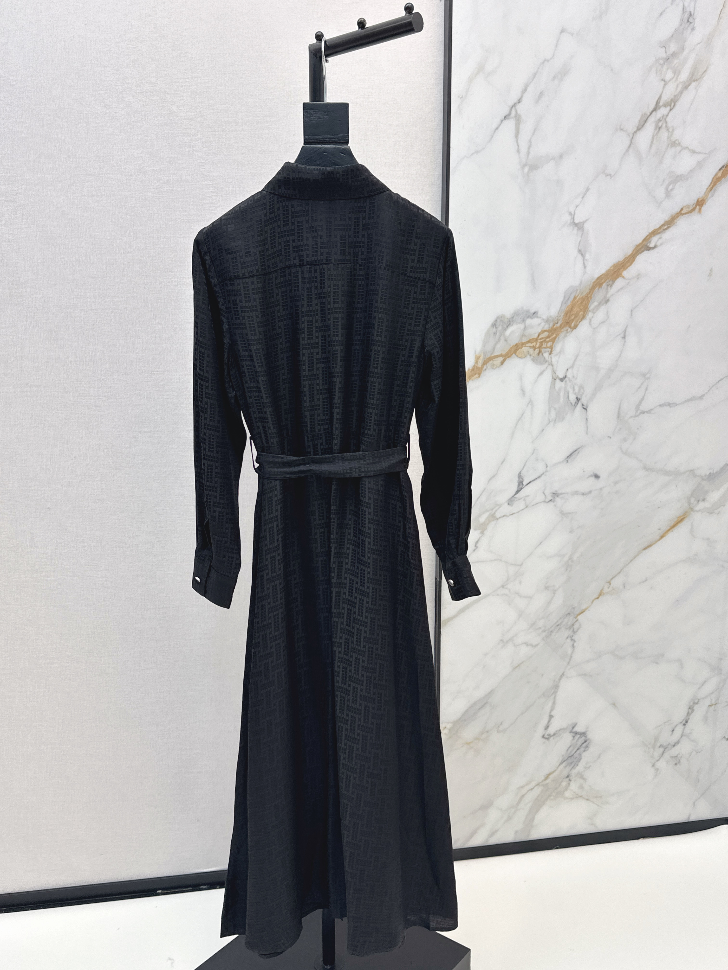 Her 26ss jacquard silk dress