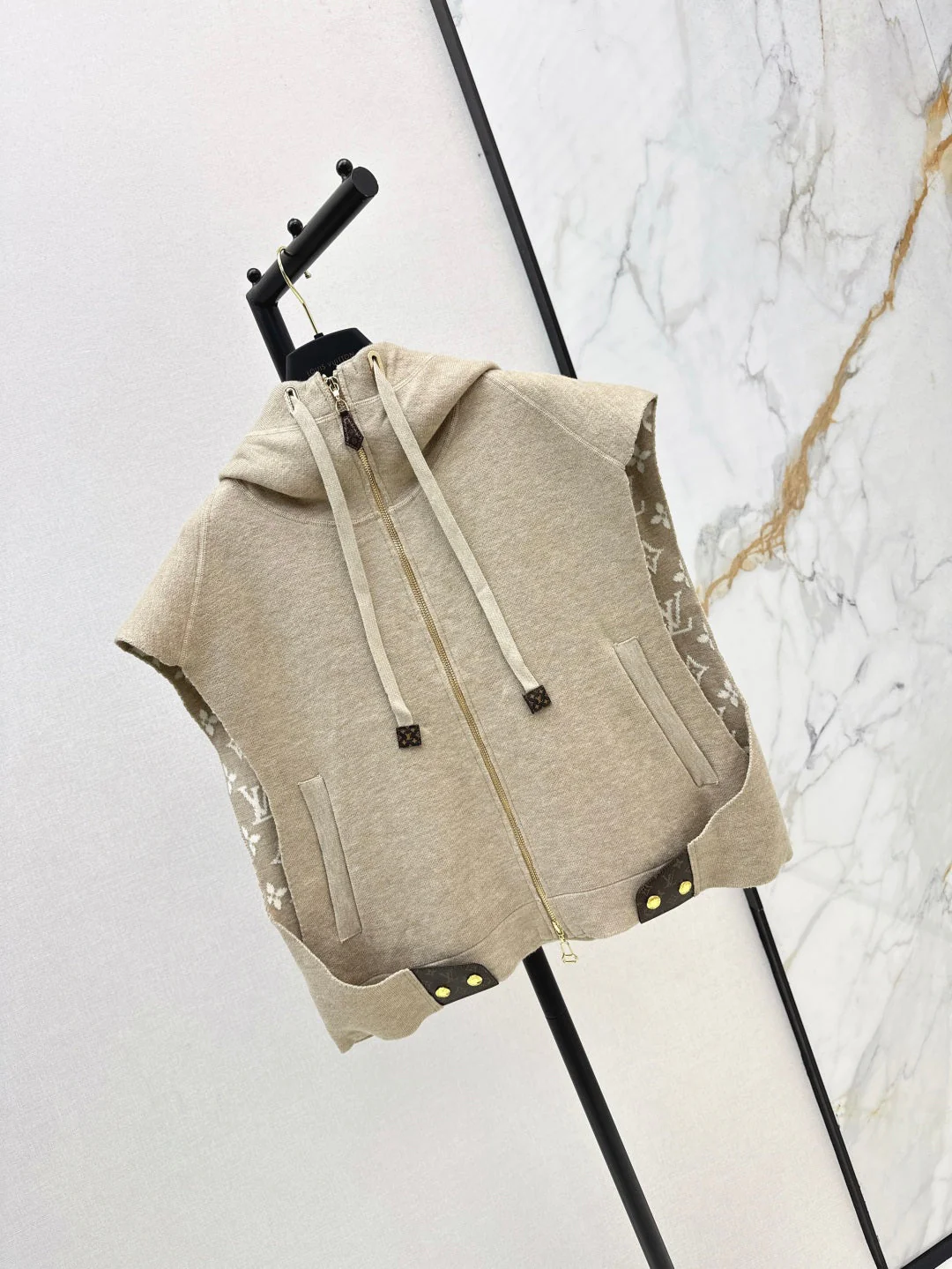 Loui 25fw jacquard vest