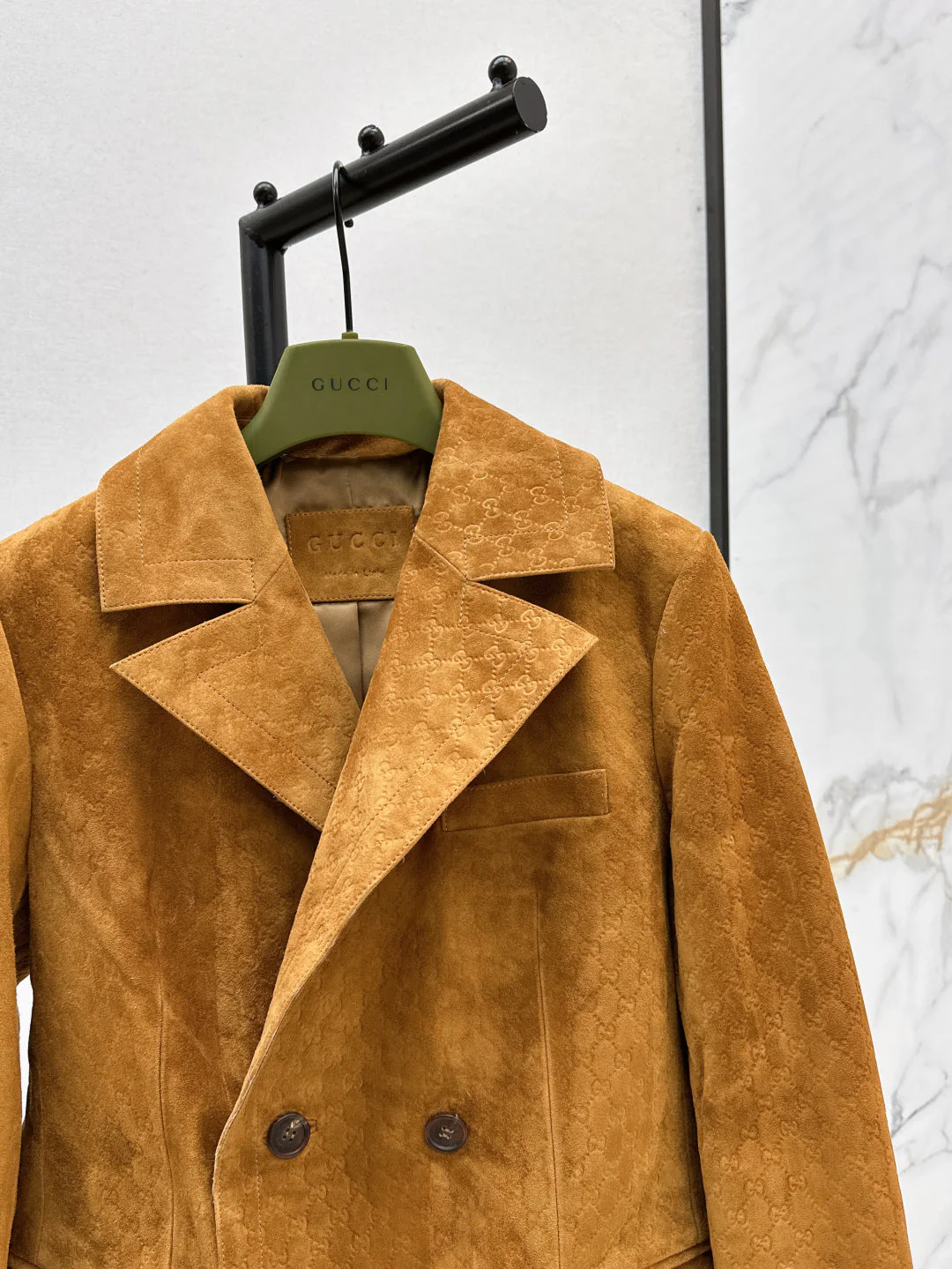 Guc 25fw suede blazer