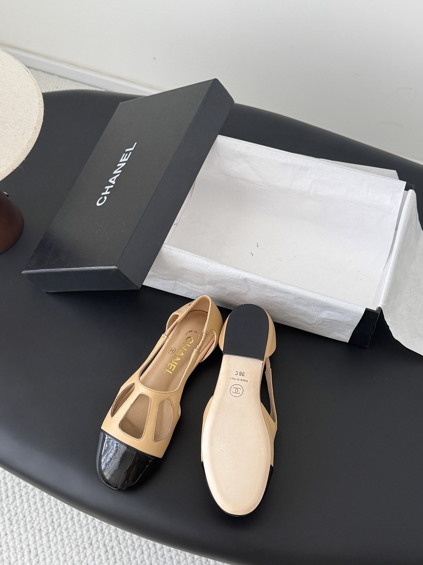 Chan 26C mary jane flats