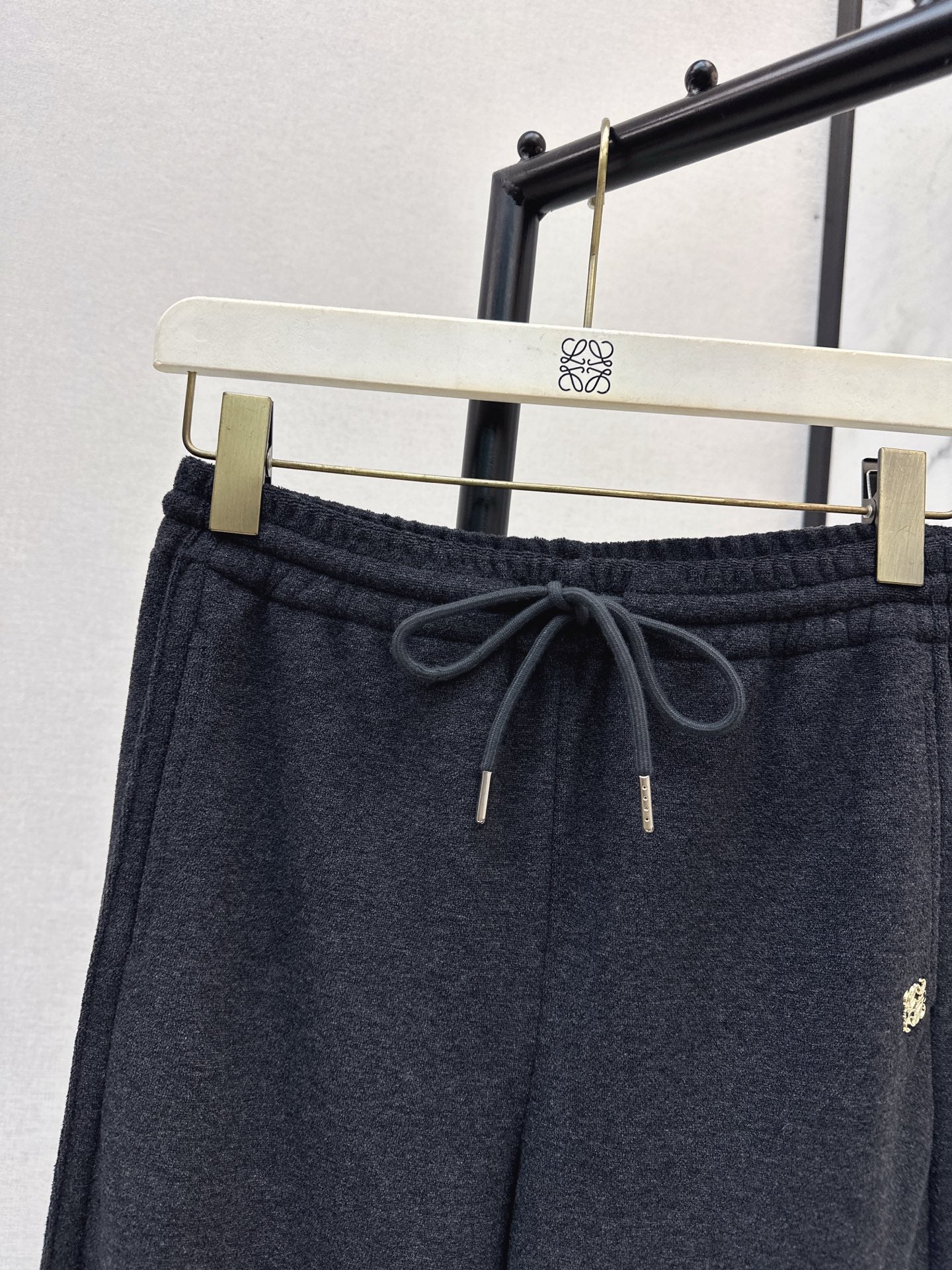 Loe 25fw wide pants