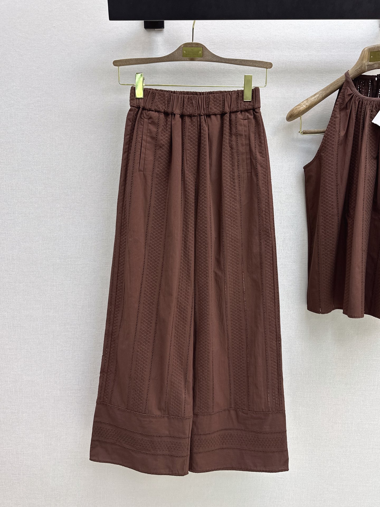 Brun 26ss sleeveless A-line top pants set