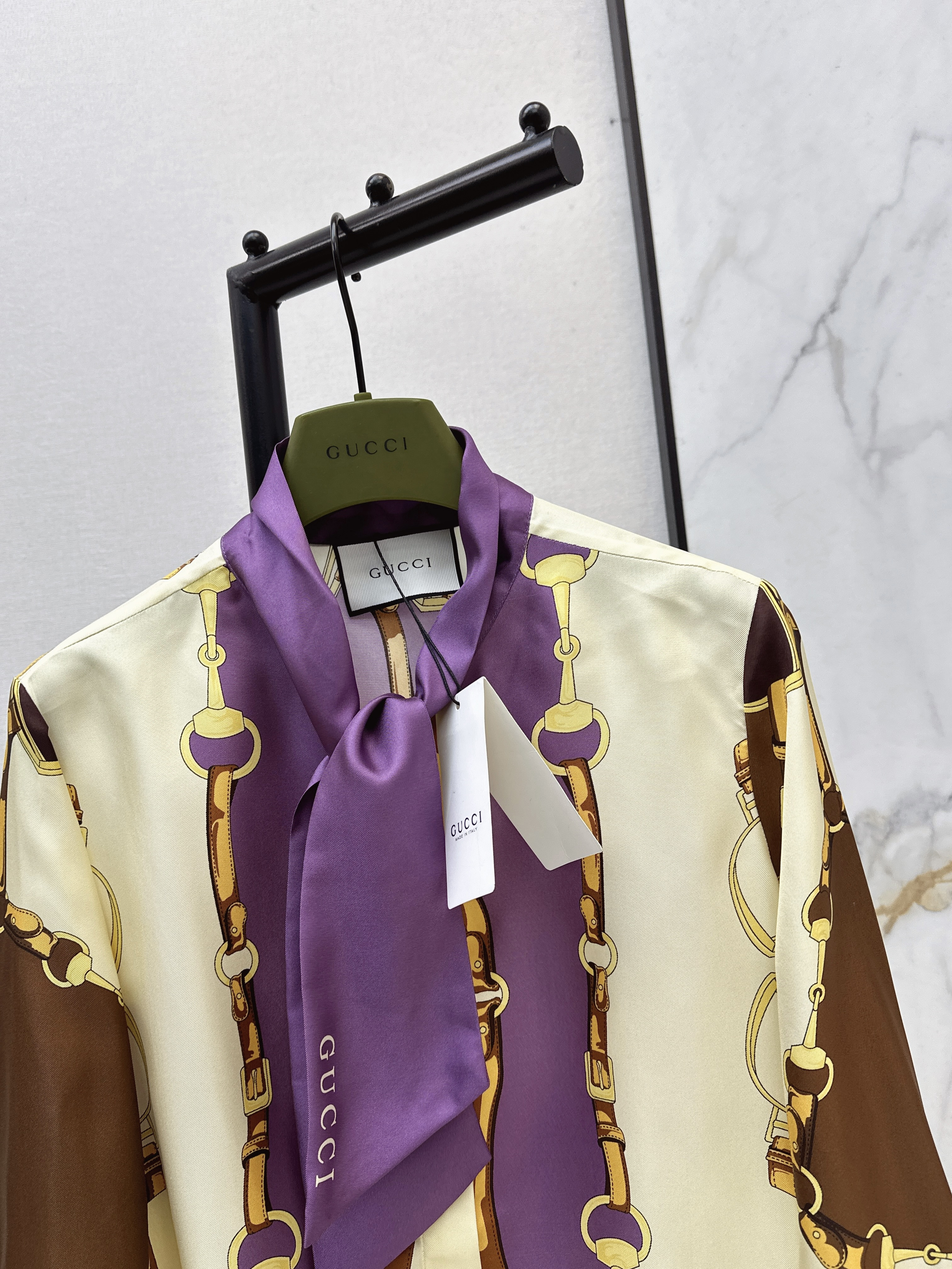 Guc 26ss print silk shirt