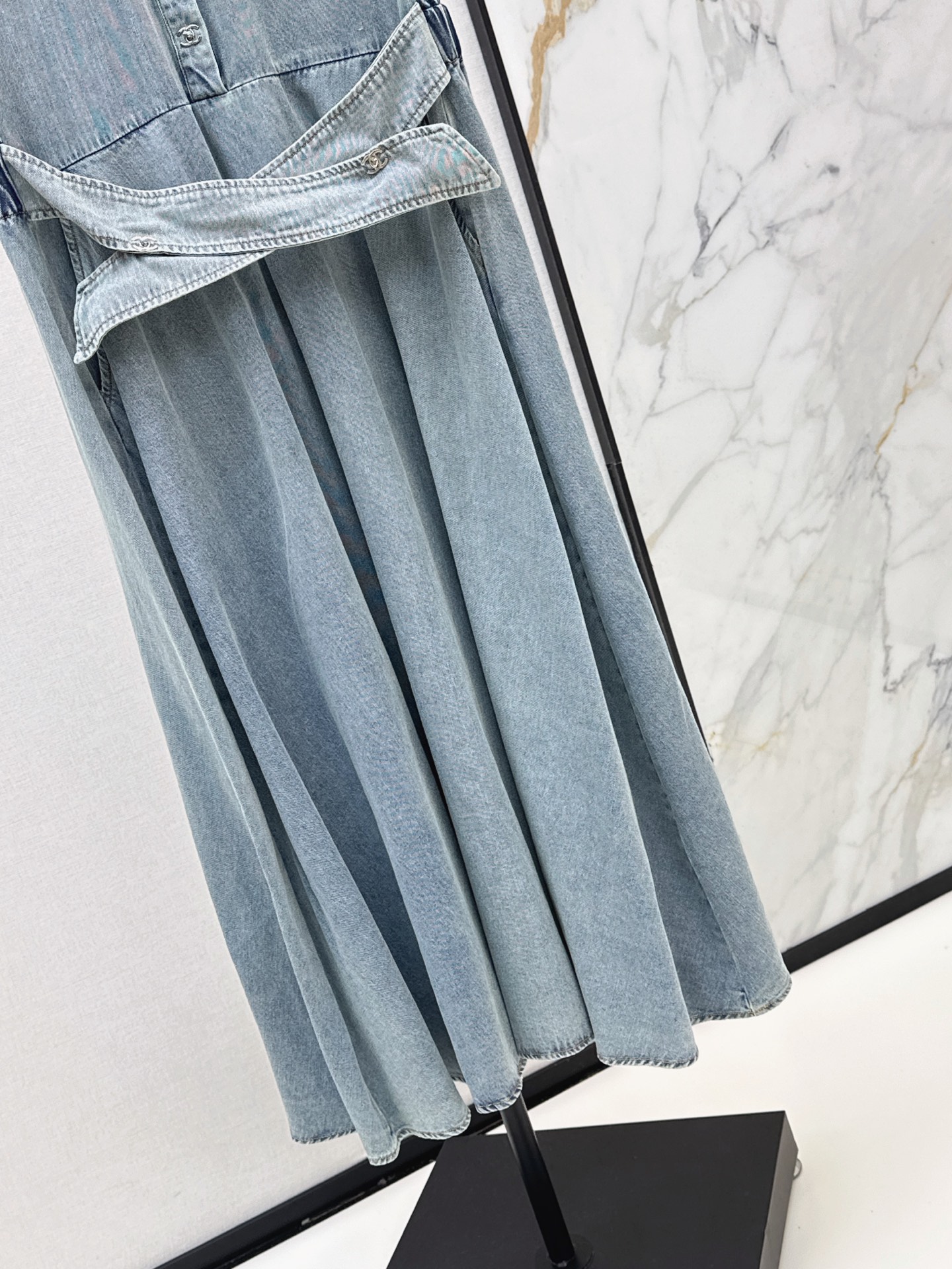 Chan 26ss sleeveless denim dress