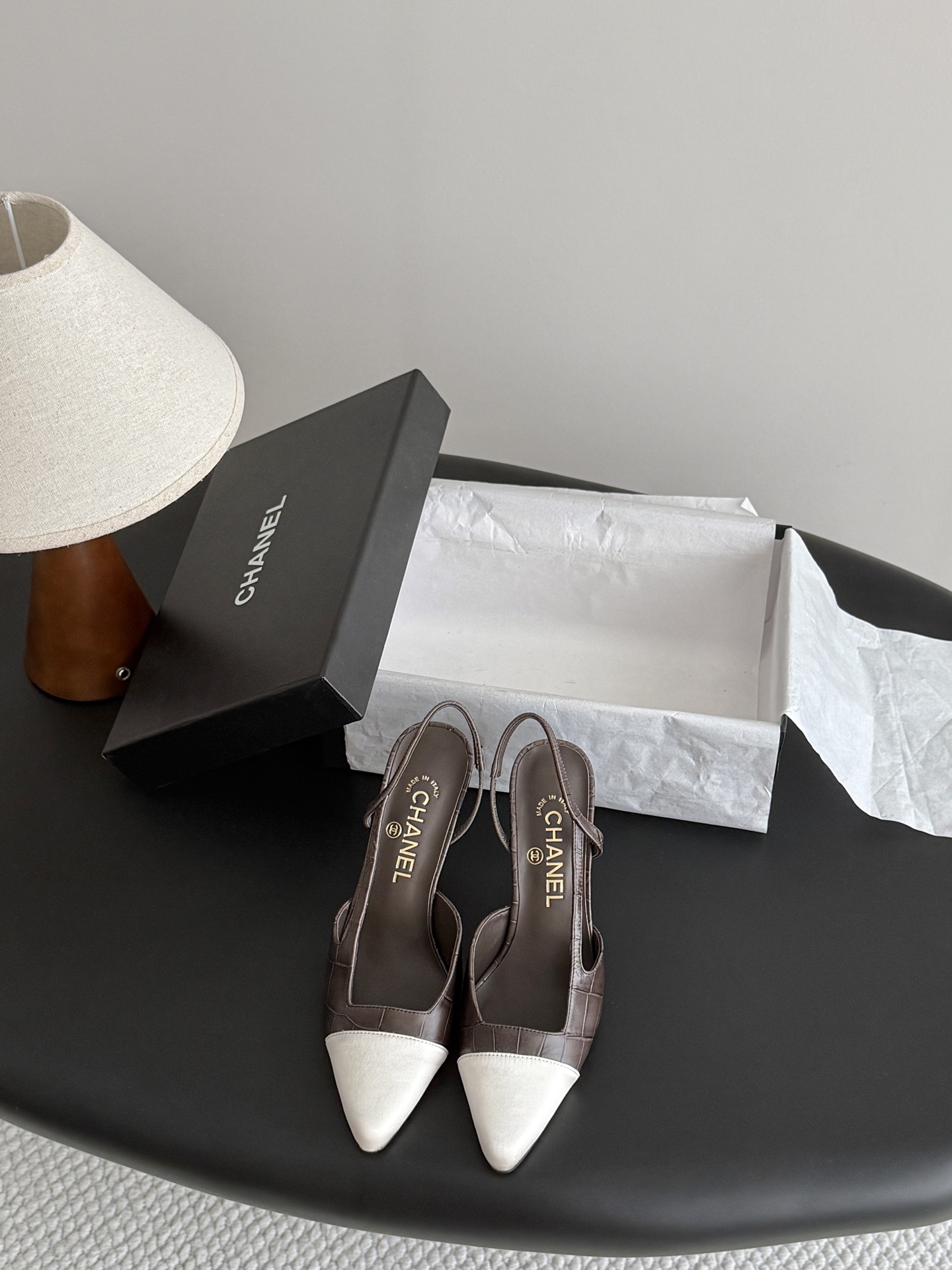 Chan 26A slingback heel