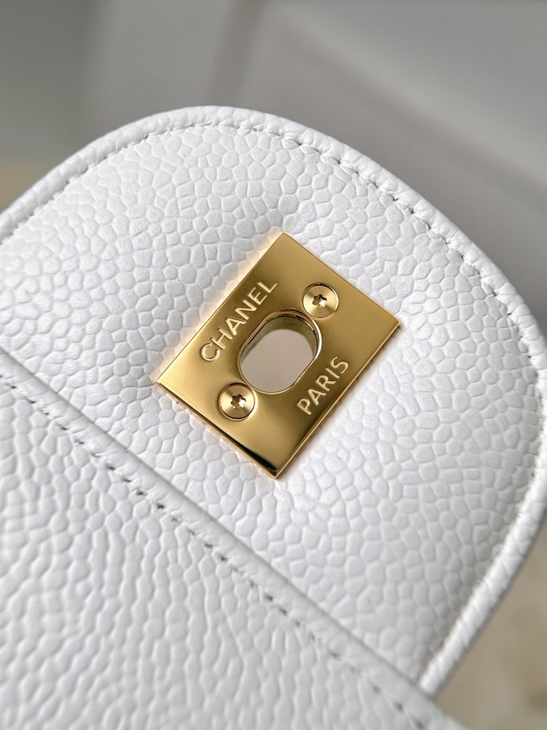 Chan cf30 chain shoulder bag