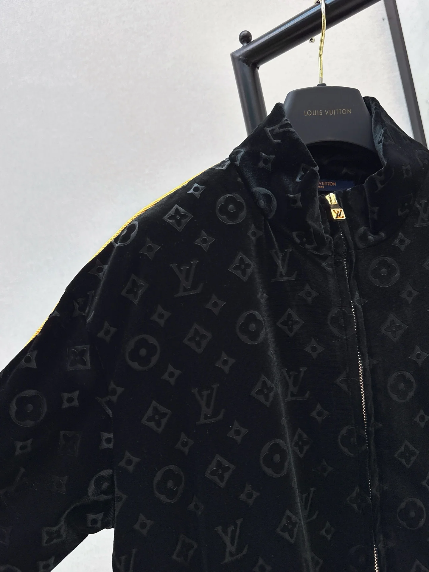 Louis 25fw velvet jacket