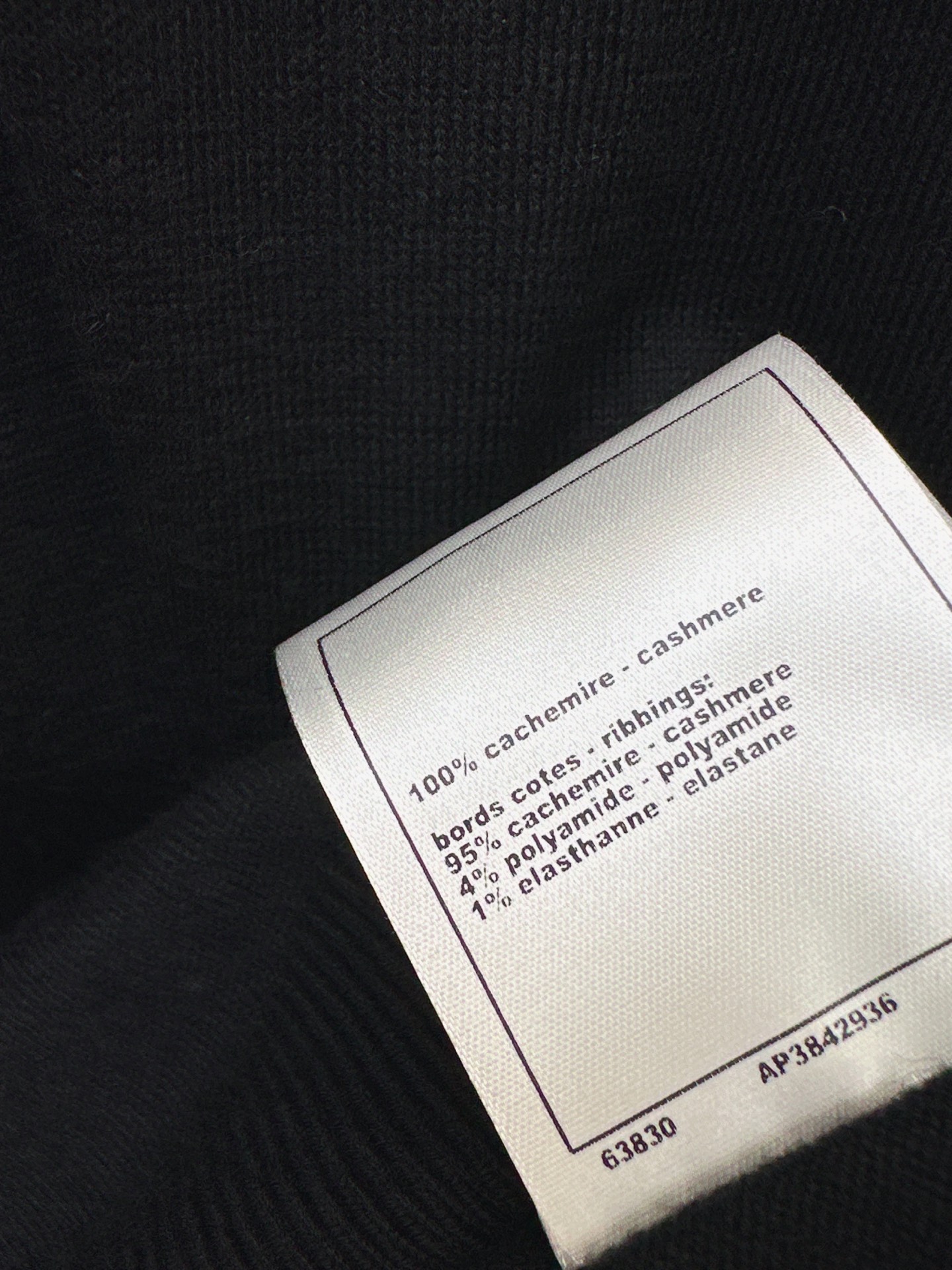 Chan 26ss high neck sweater