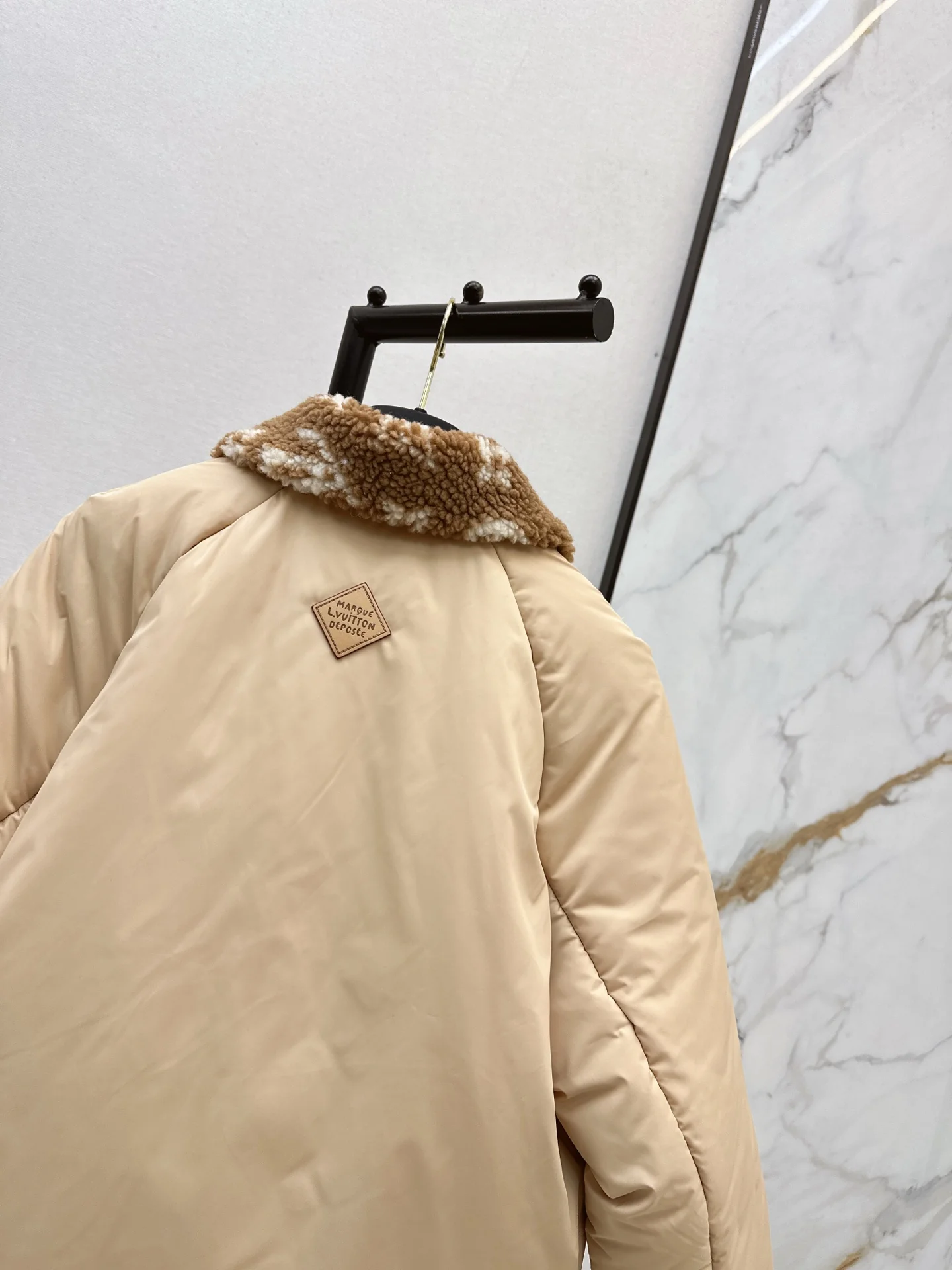 Louis 25fw padded jacket