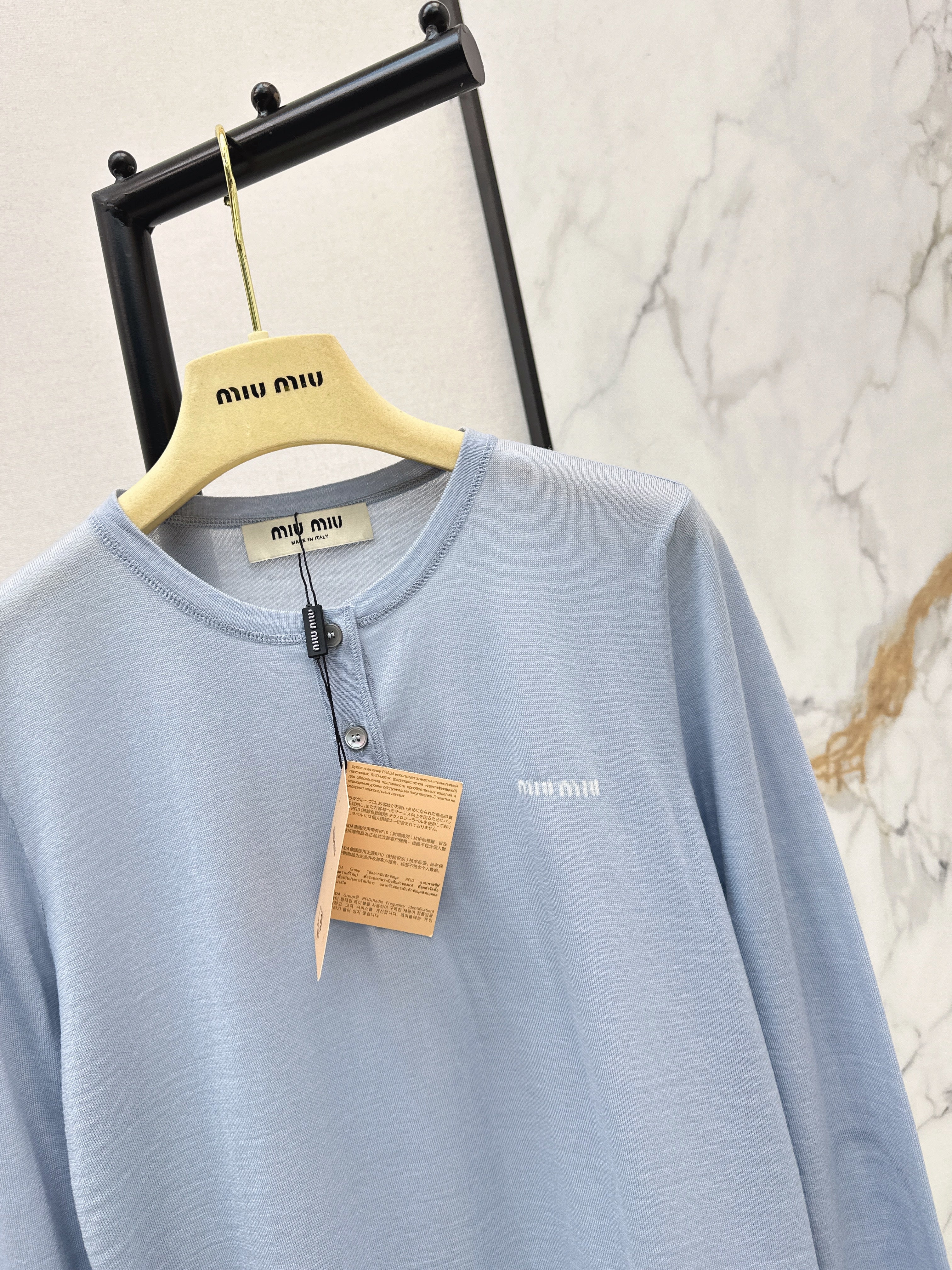 Miu 26ss knitted sweater