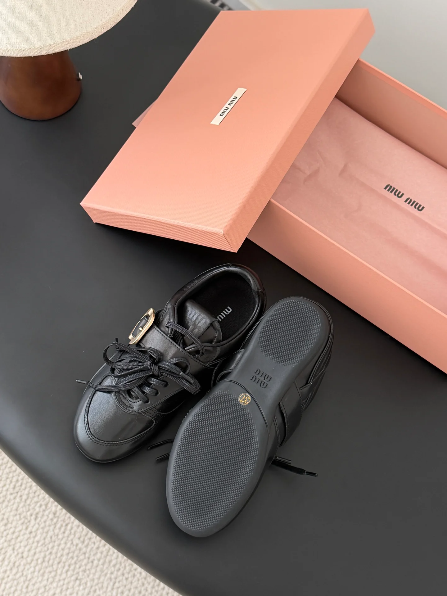 Miu 26ss casual seakers