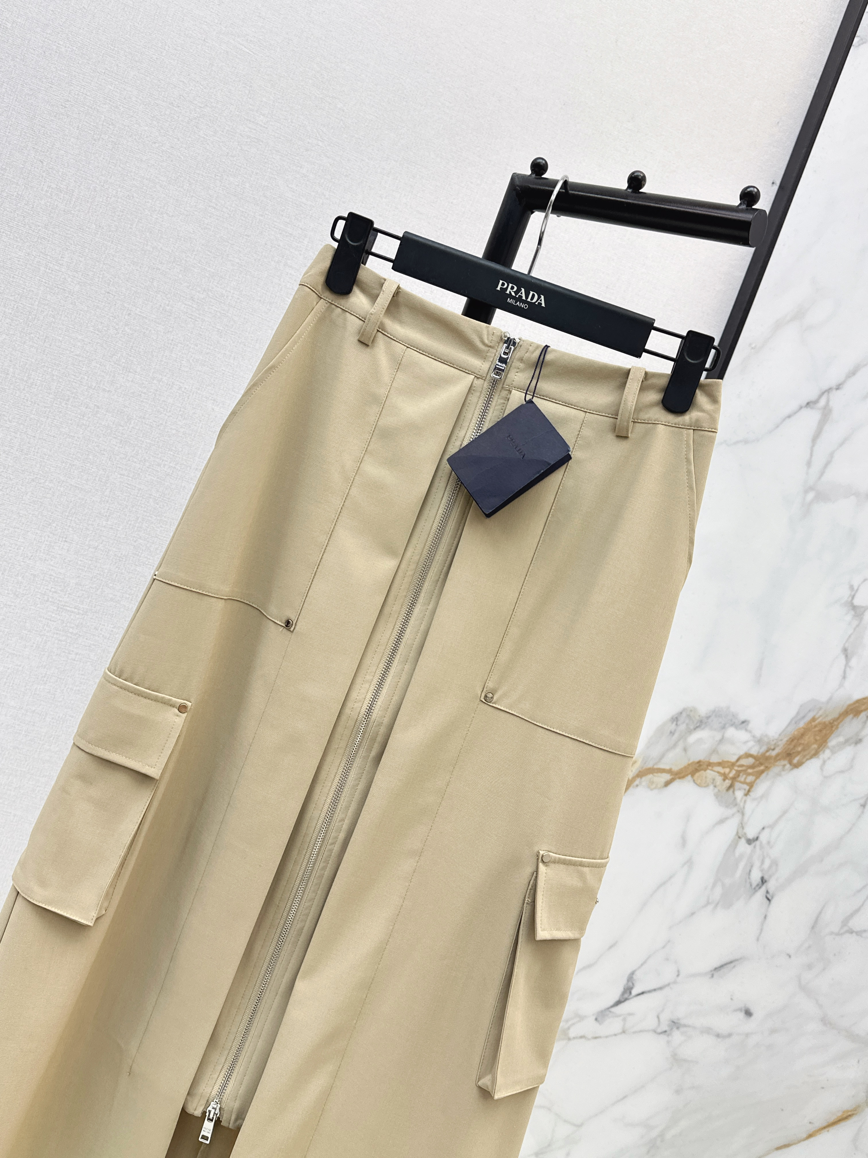 Pra 26ss zip-up skirt