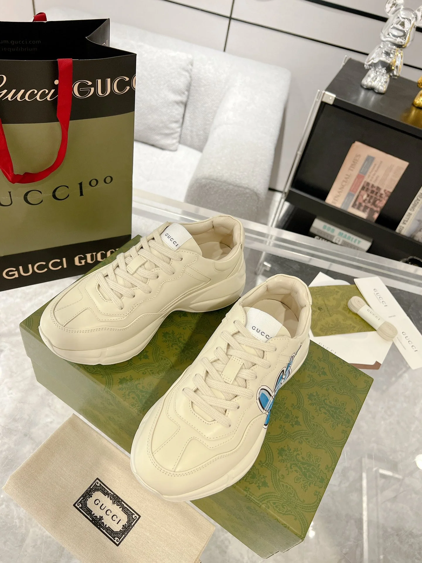 Gucc 25fw dad's shoes