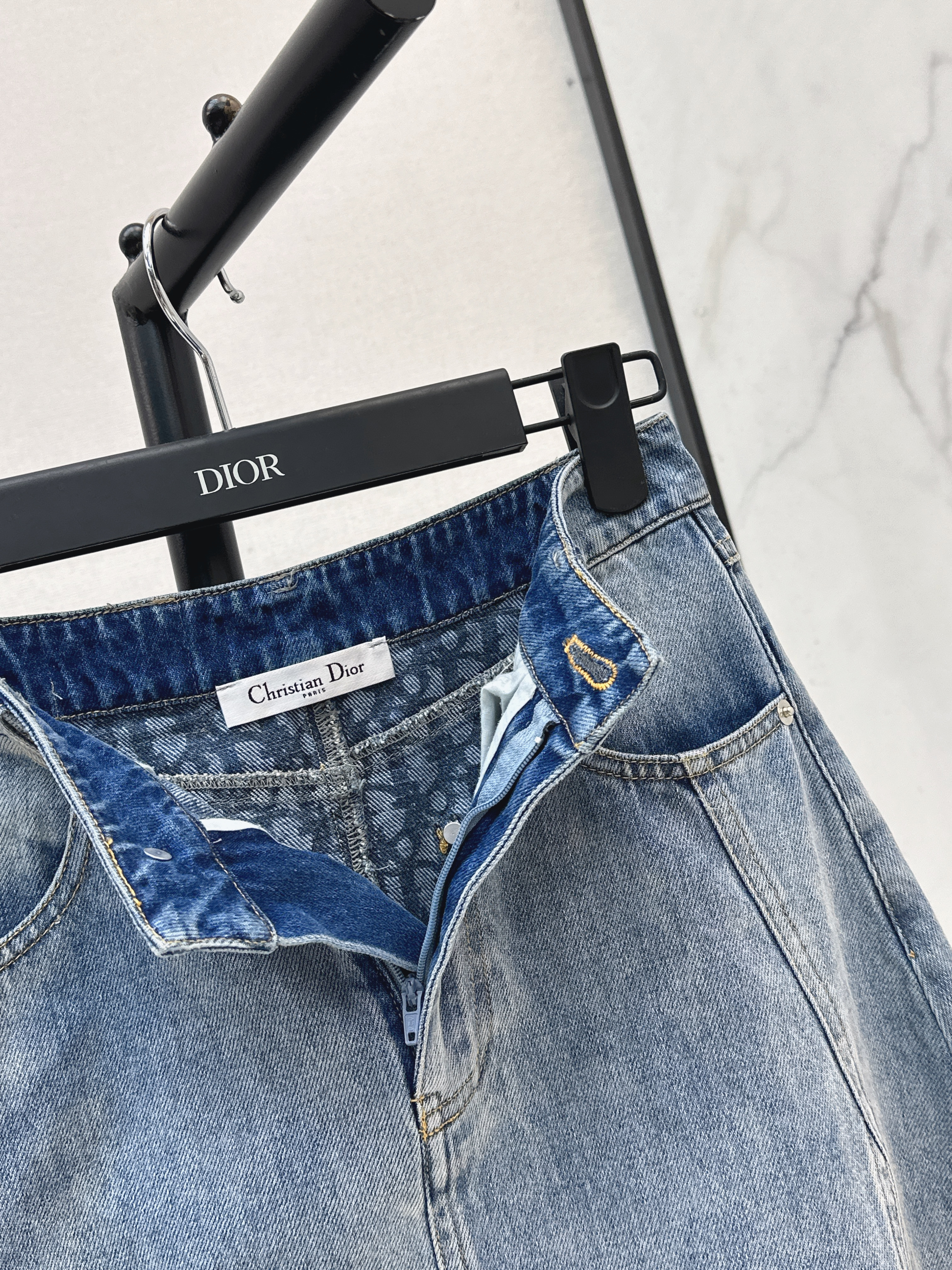 CD 26ss gradient denim a-line skirt