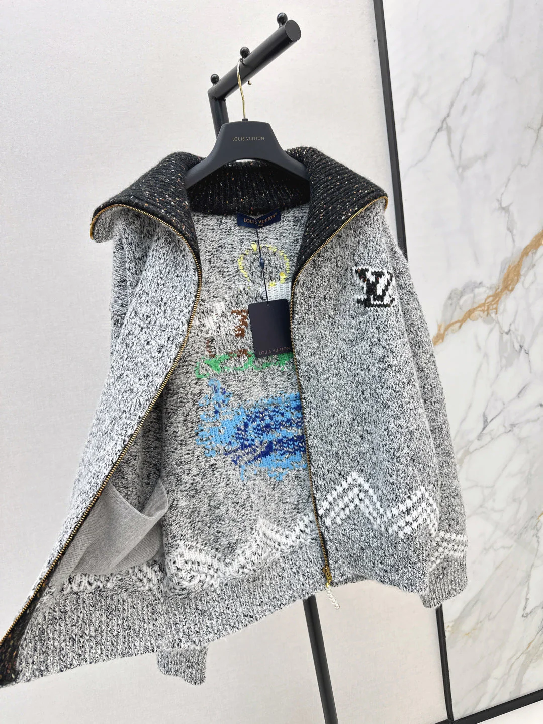 Loui 26ss hooded jacket