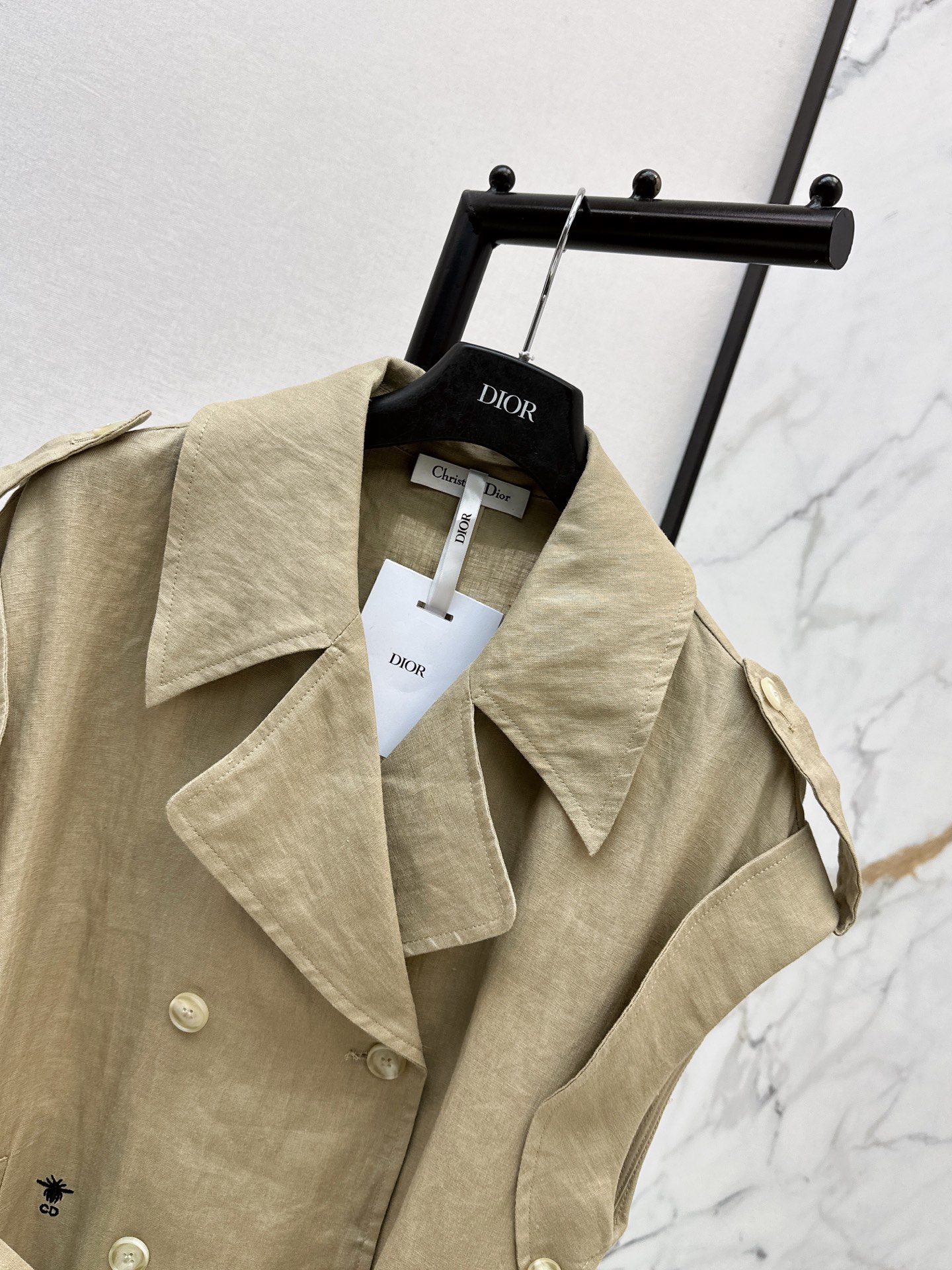 CD 26ss sleeveless belted shirt