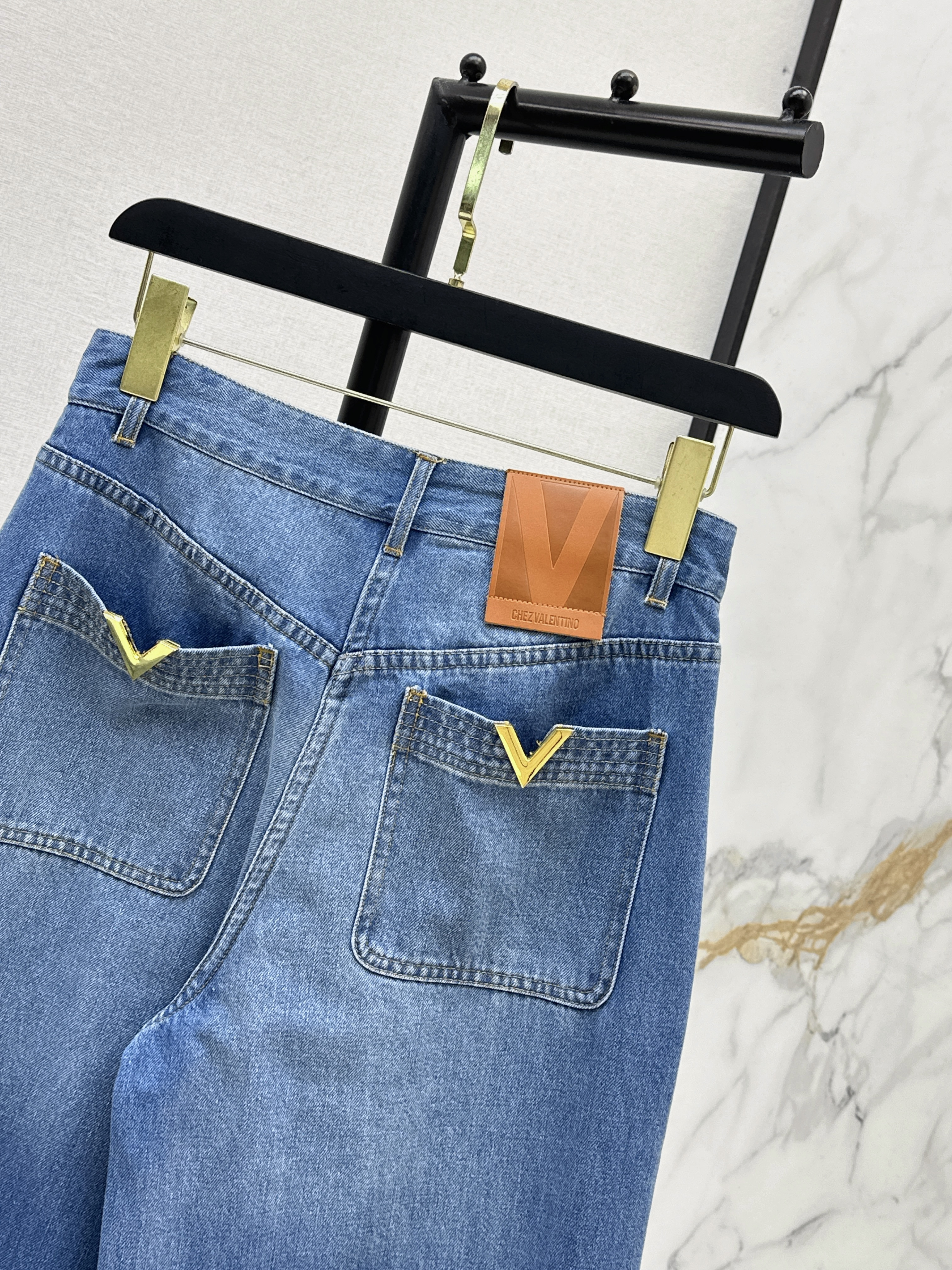 Valen 26ss cropped jeans
