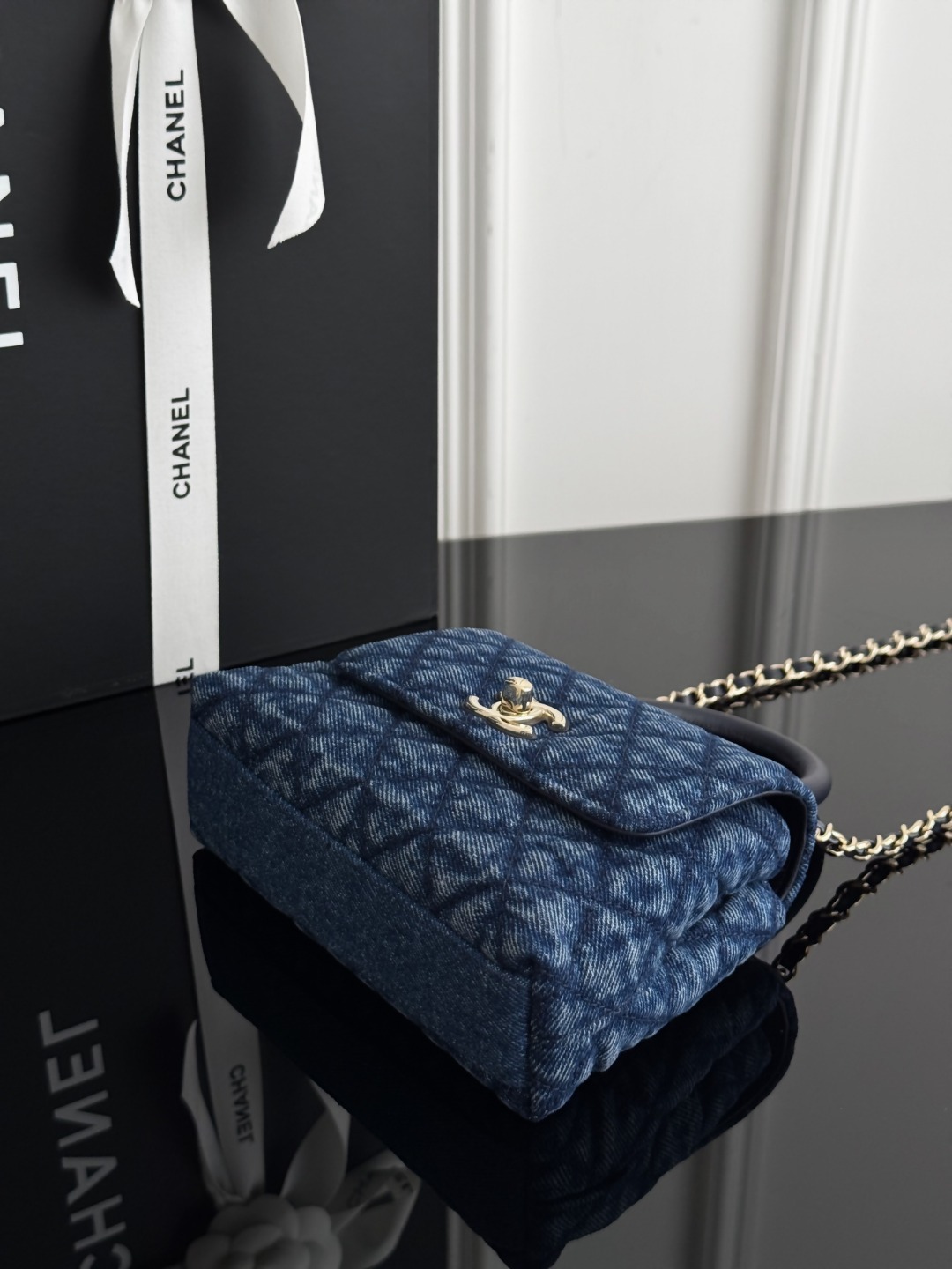 Chan 26P denim mini coco handle