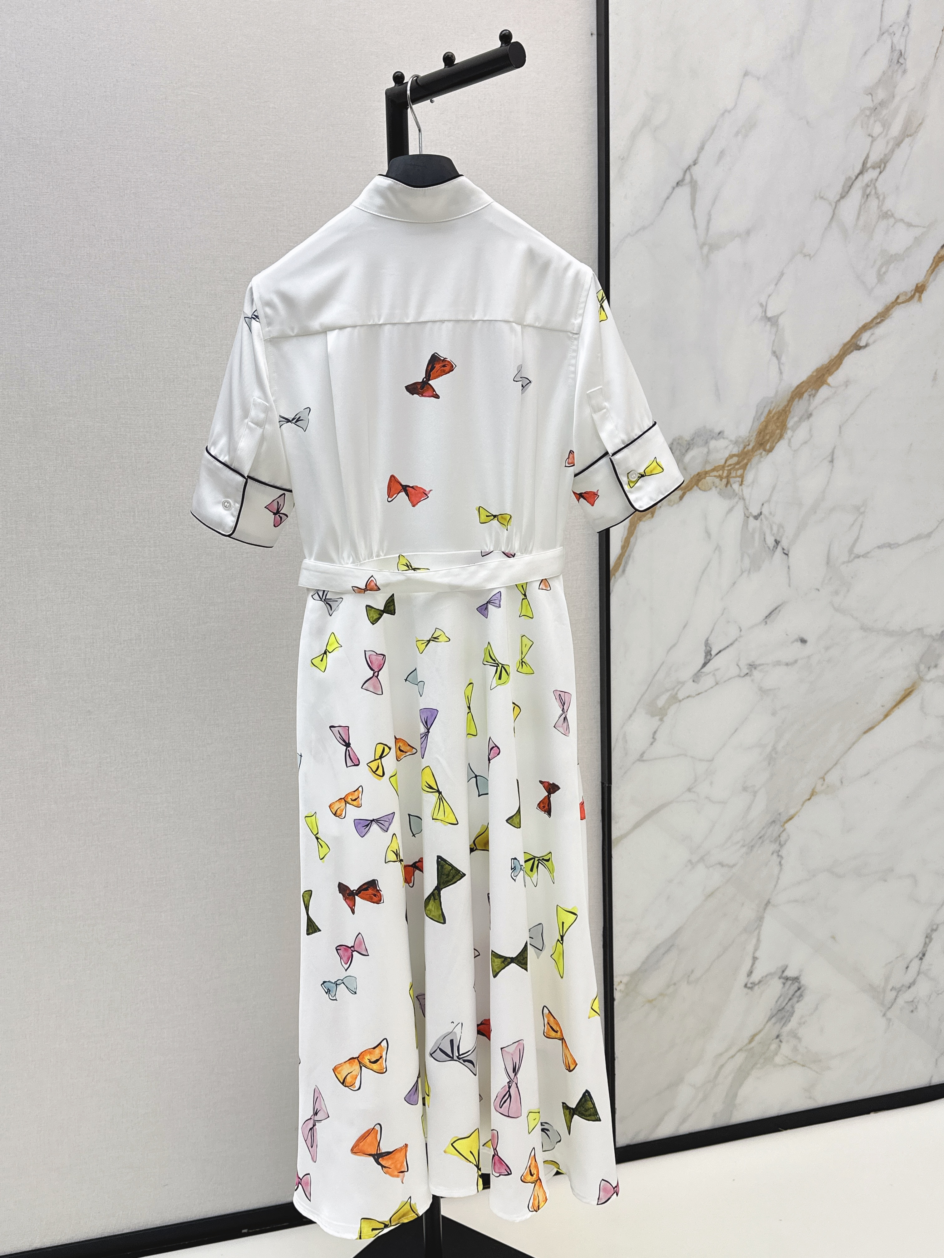 CD 26SS Bow Print Belted Shirt Dress