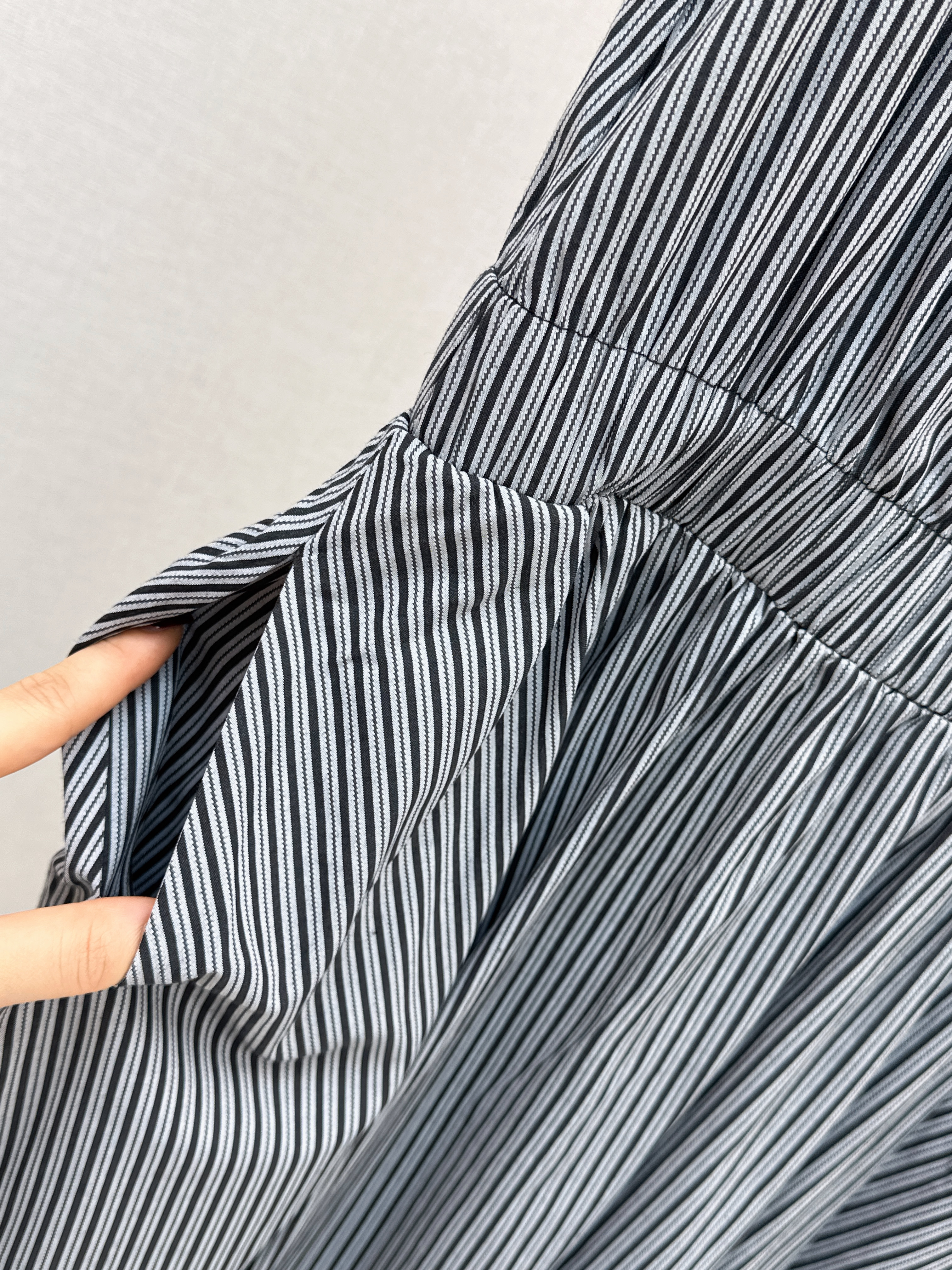 Miu 26ss stripe sleeveless dress