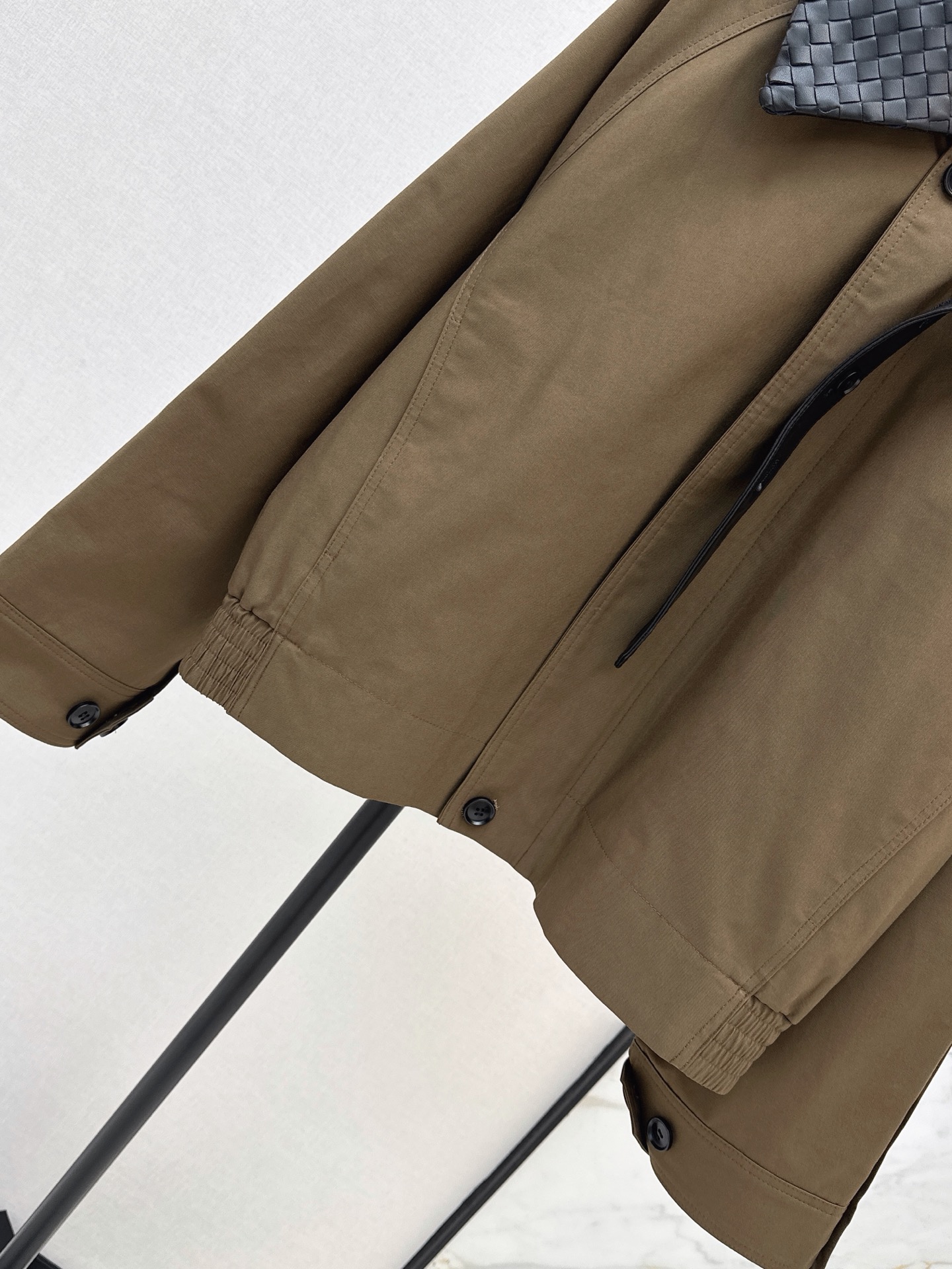 Bott 26ss woven neck jacket
