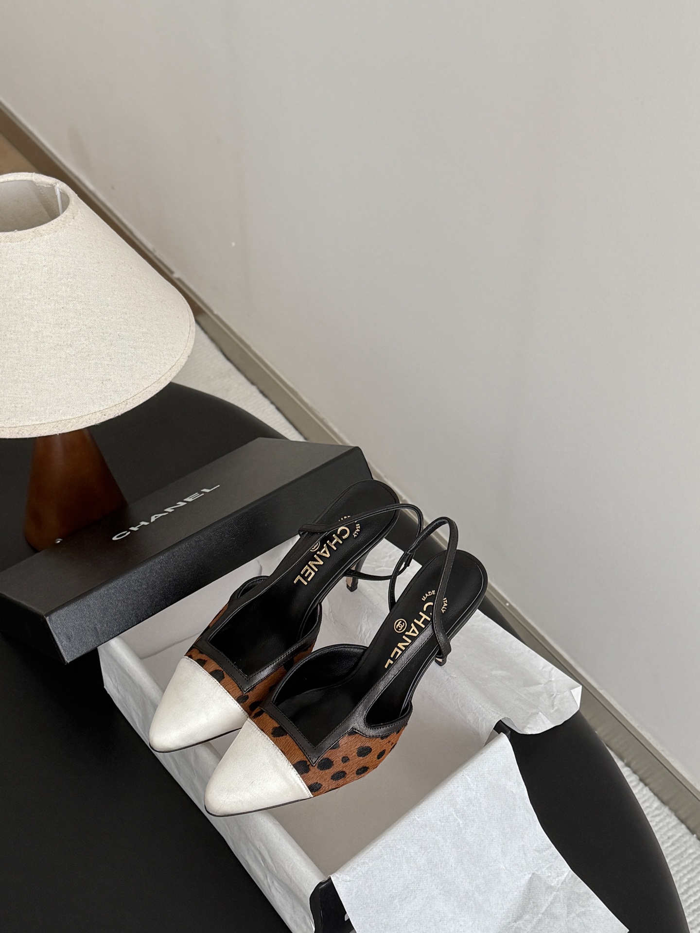 Chan 26A slingback heel