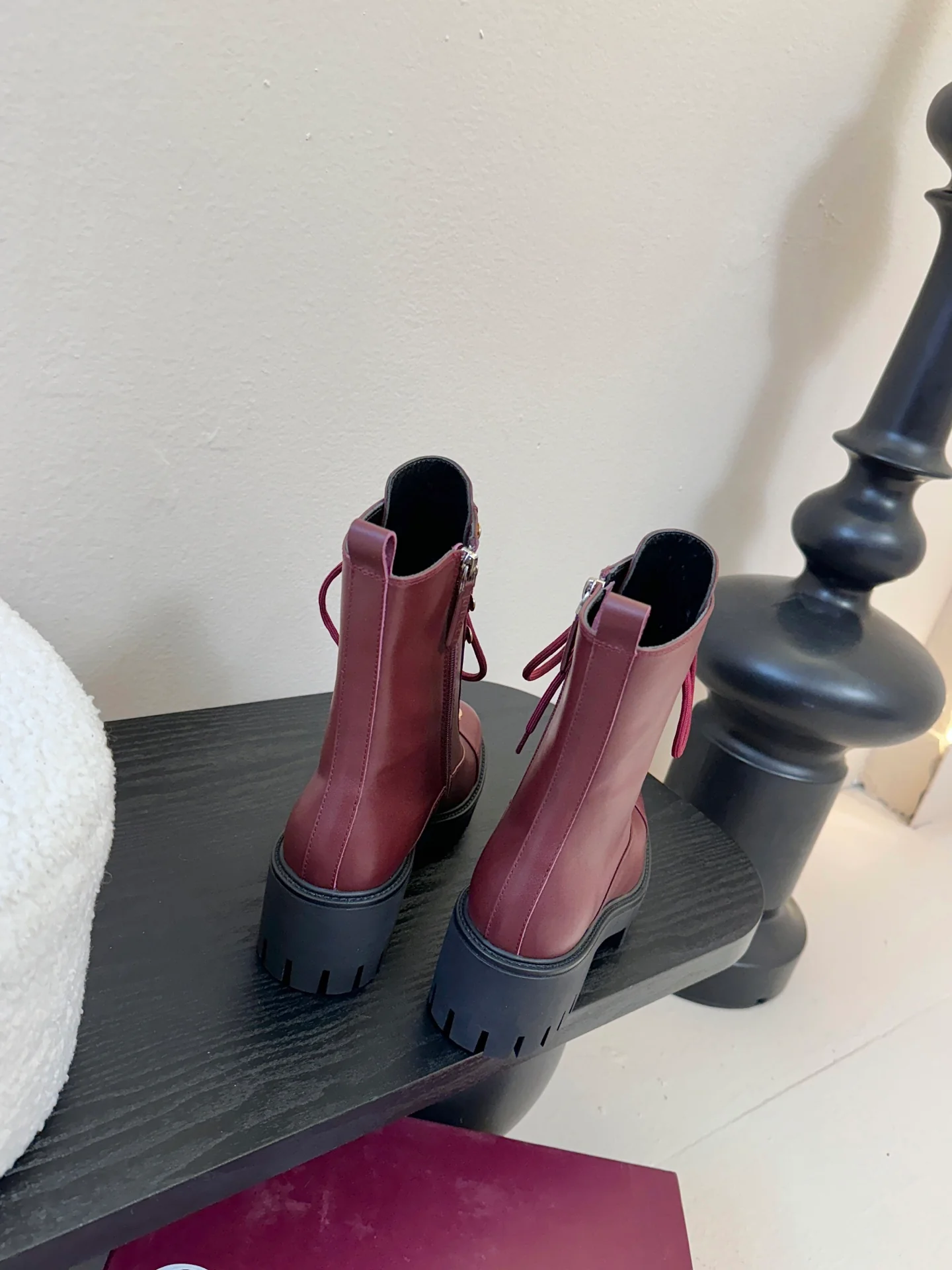 Gucc 25fw combat boots