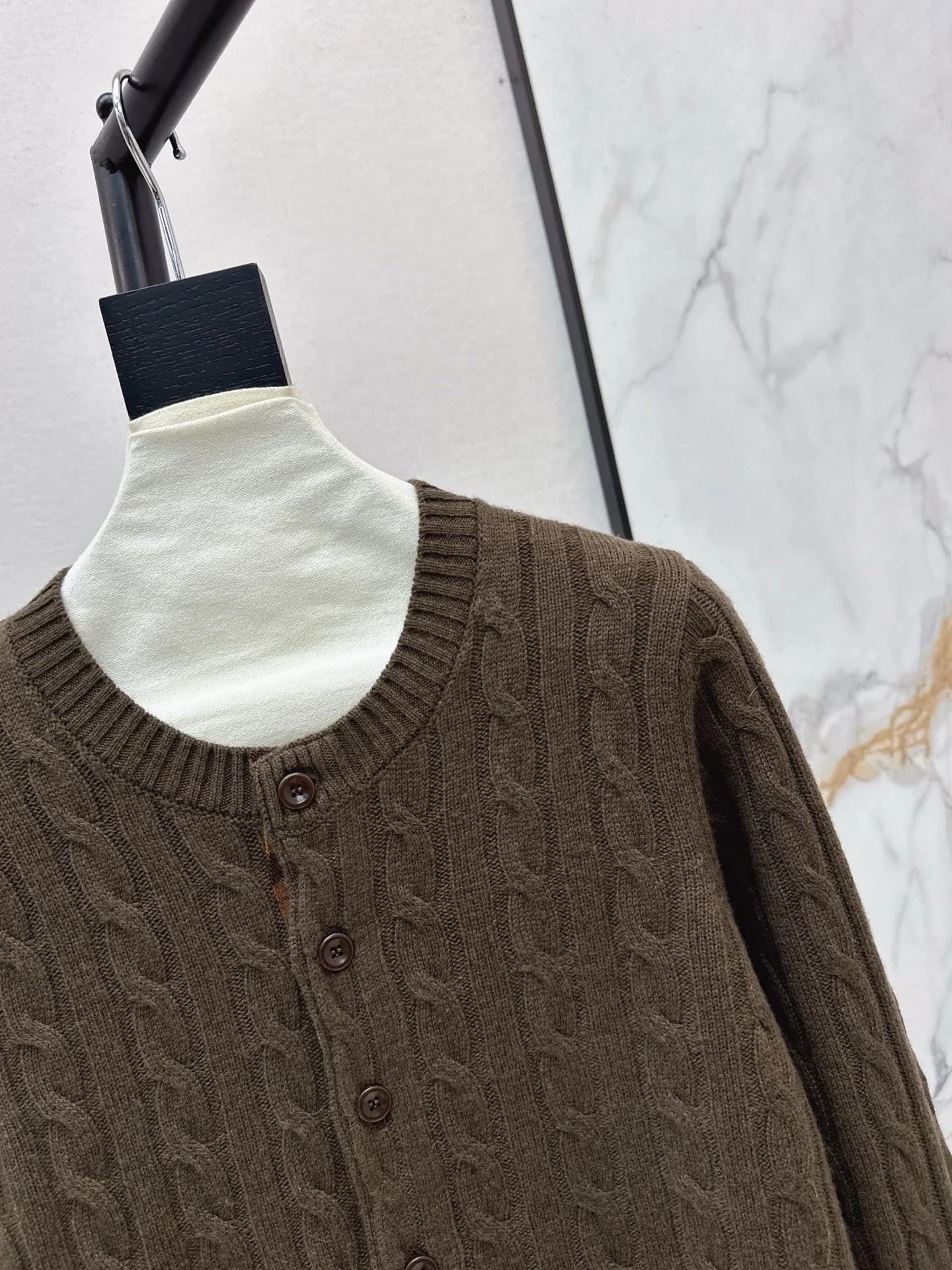 Burb 25fw knit cardigan