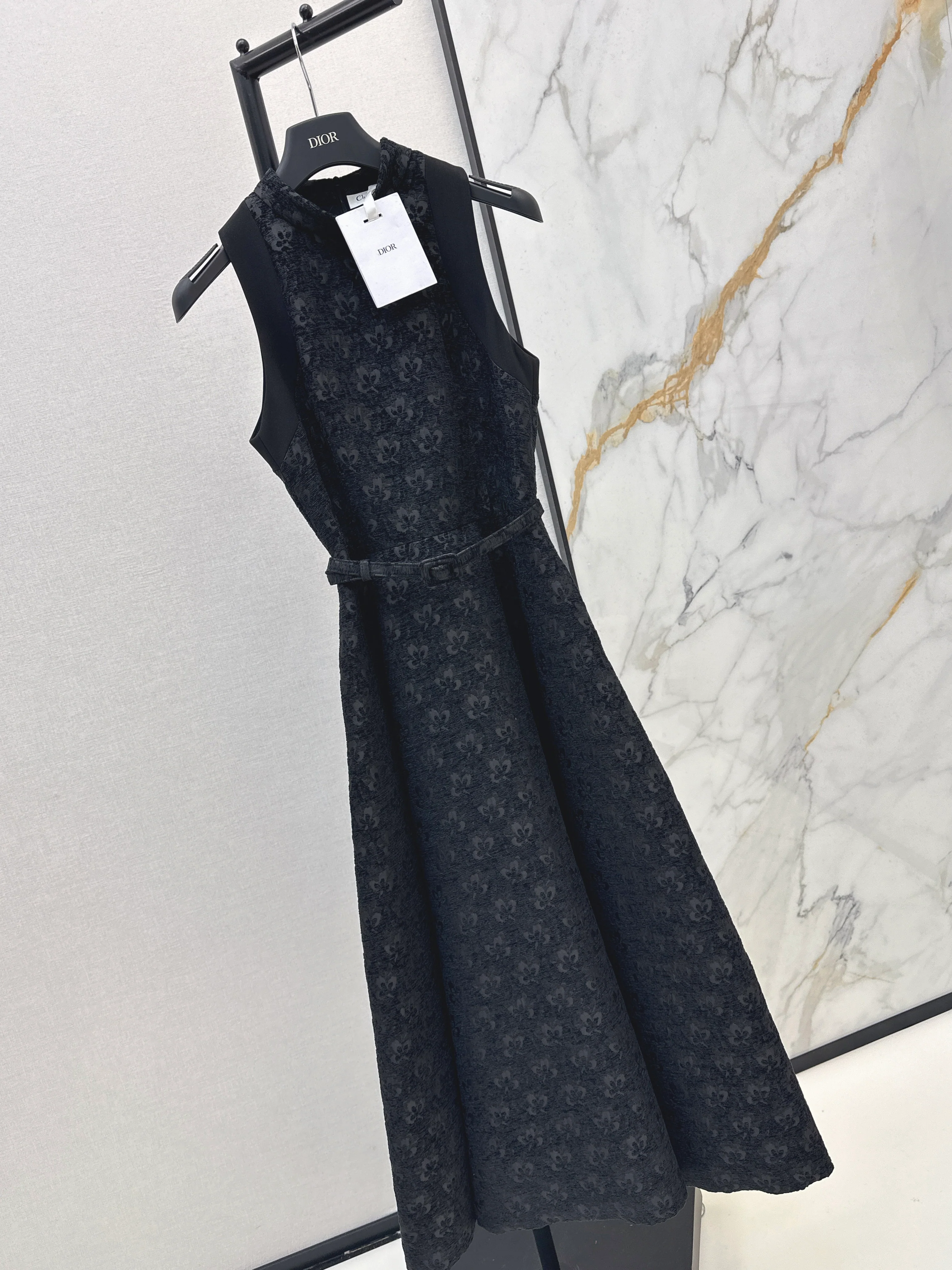 CD 26ss jacquard belted dress