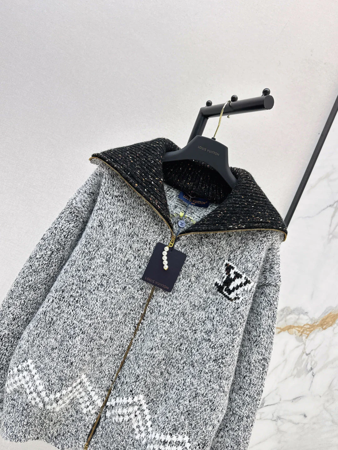 Loui 26ss hooded jacket