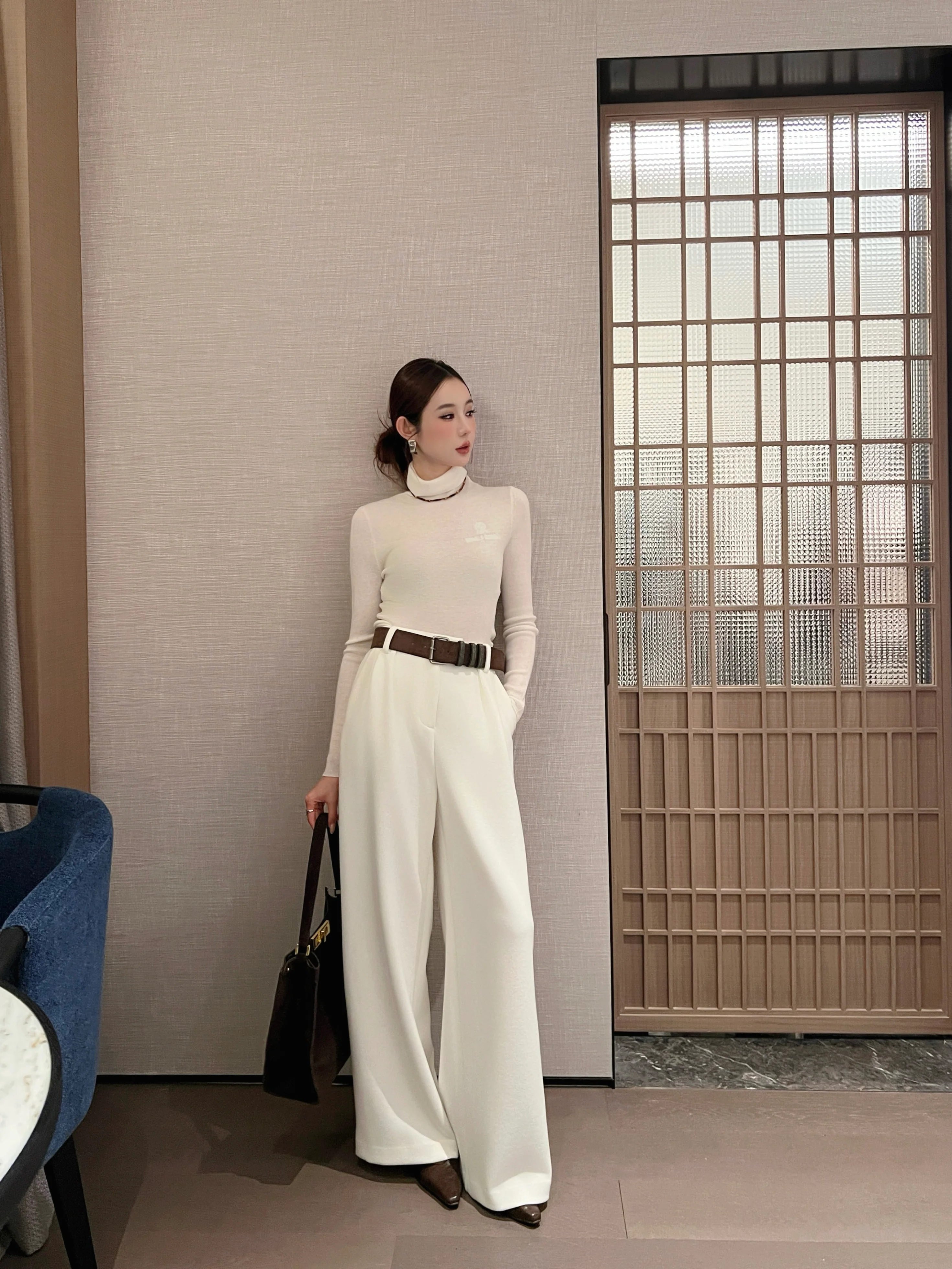 Brun 26ss straight pants with belted