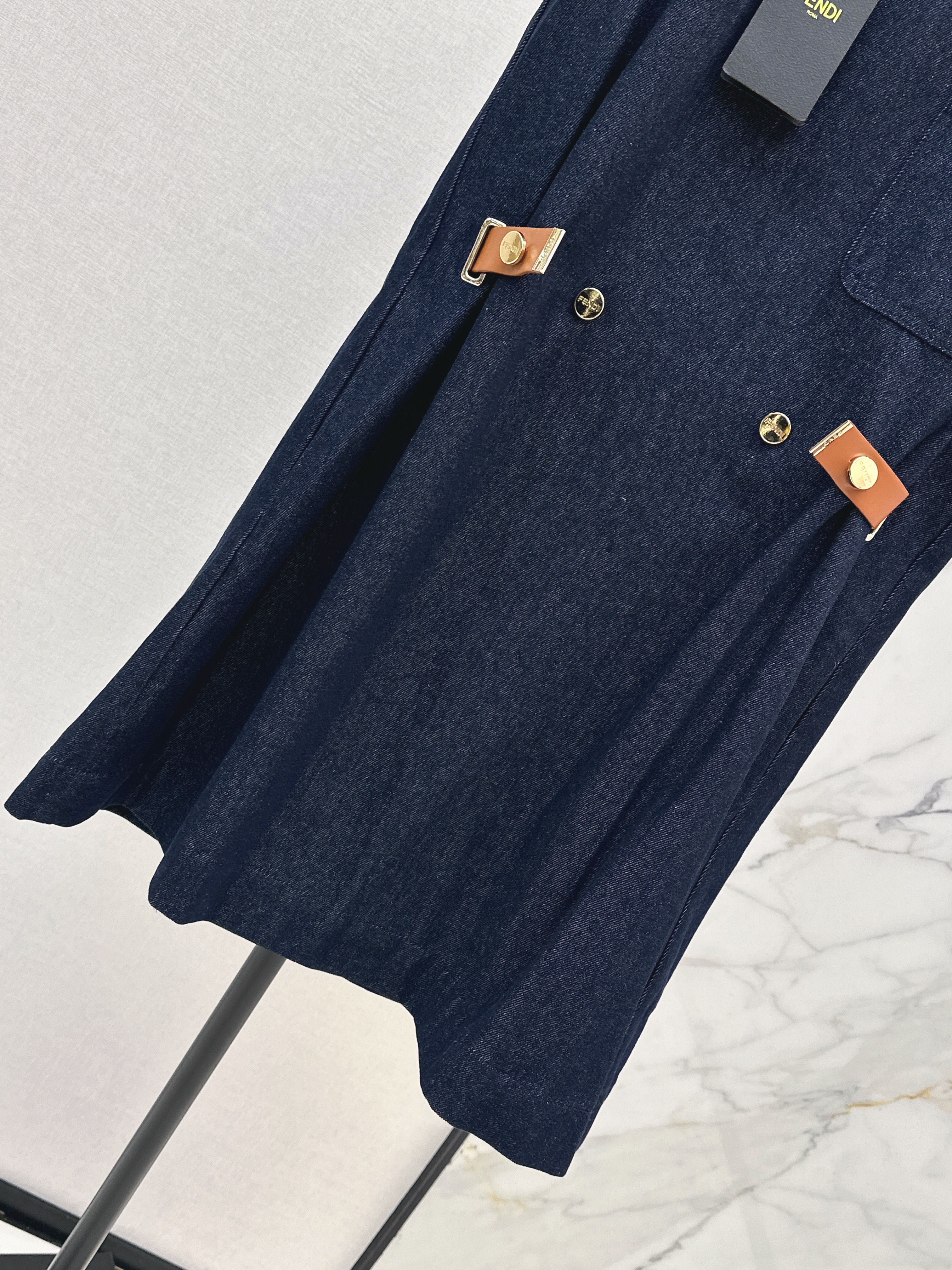 Fen 26ss sleevelesss dress