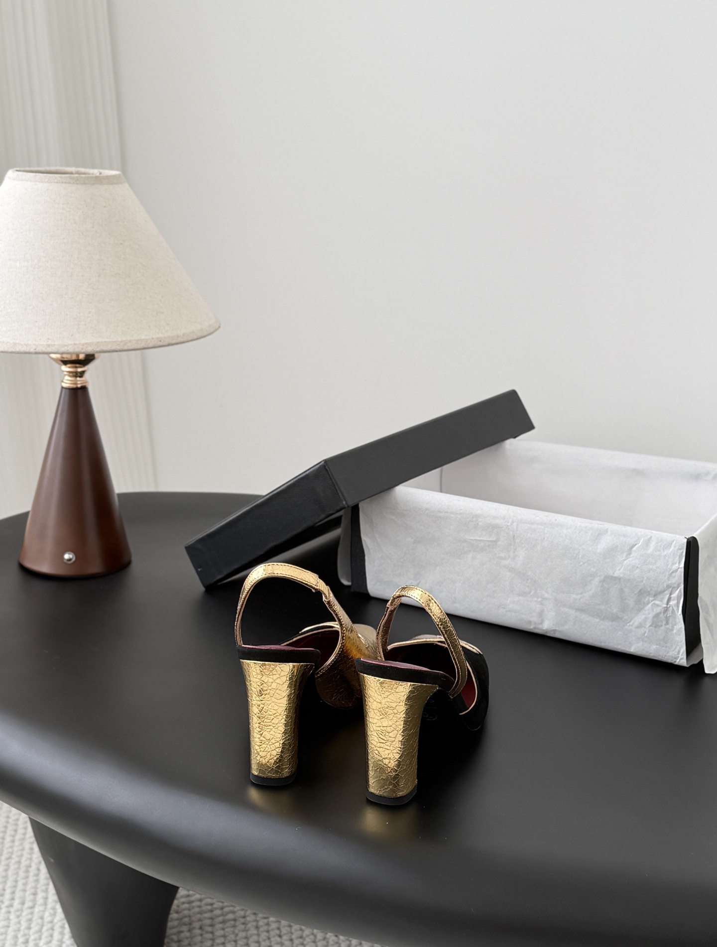 Chan 26ss slingback heel