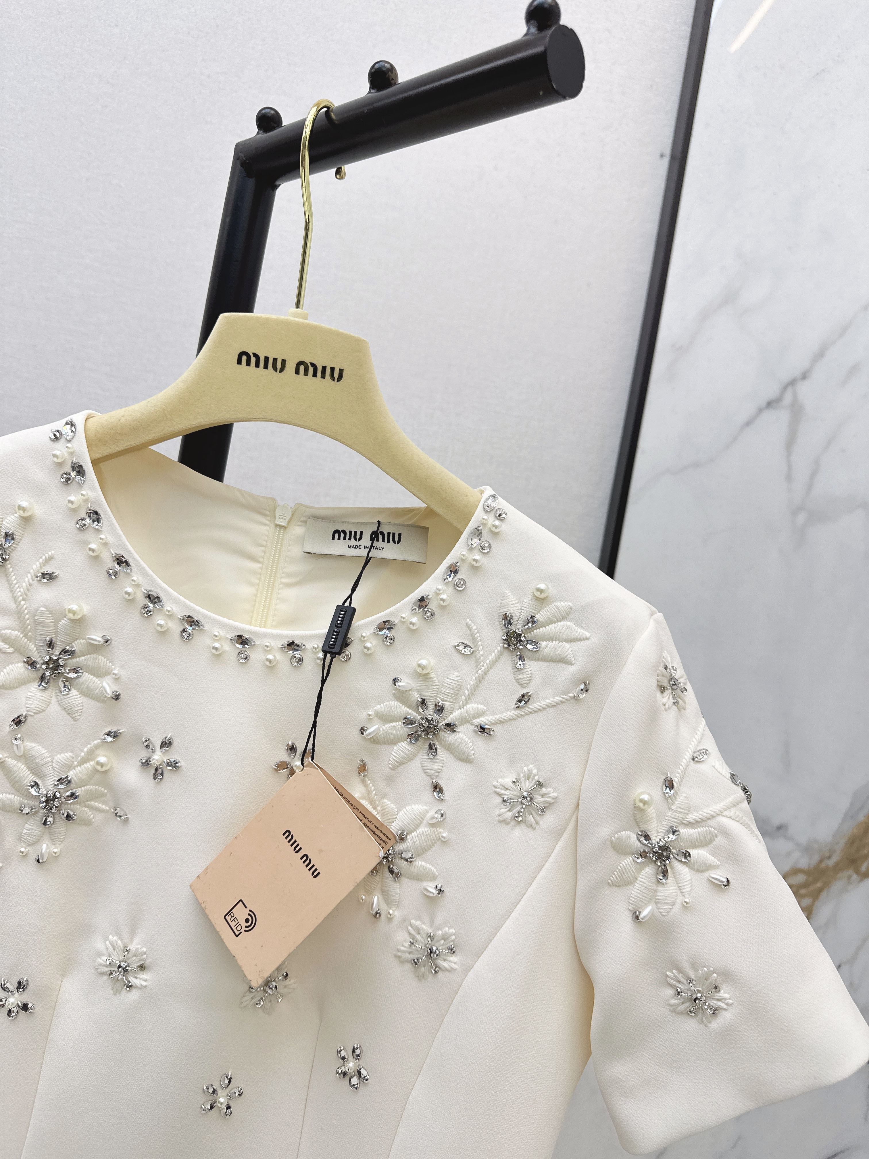 Miu 26ss embroidery dress