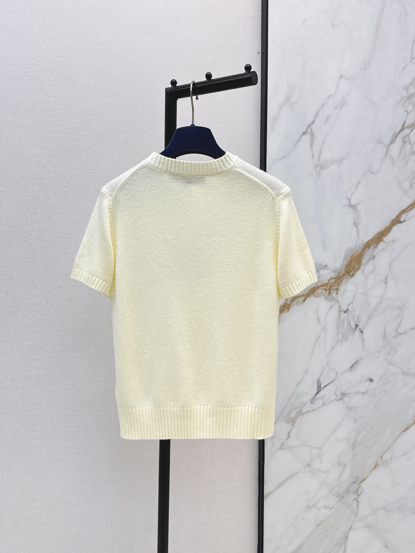 Loui 26ss embroidery knit sweater