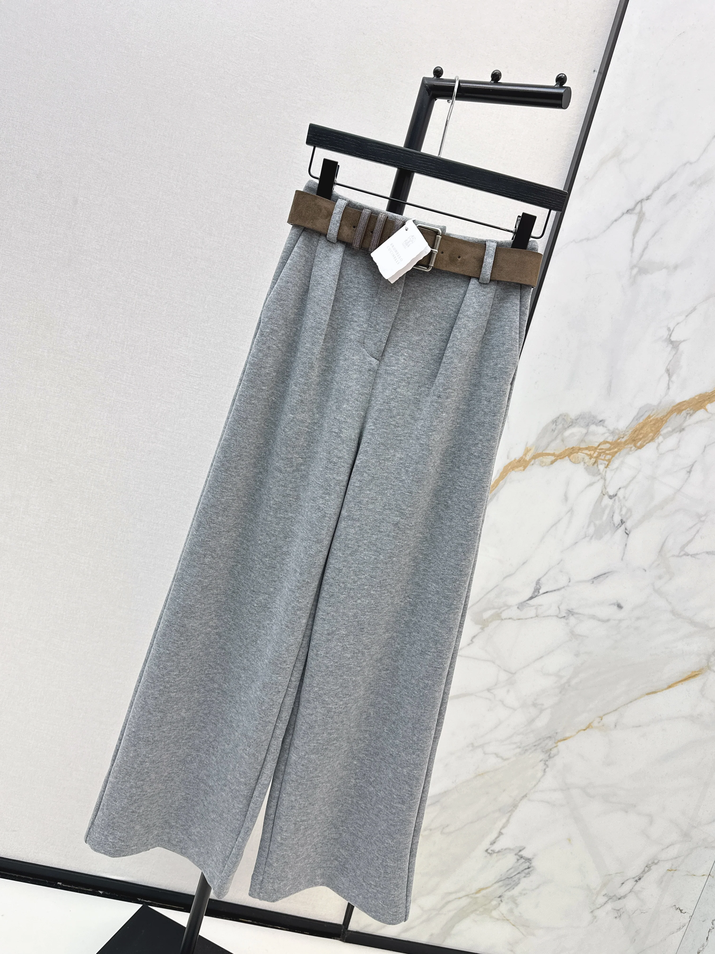 Brun 26ss straight pants with belted
