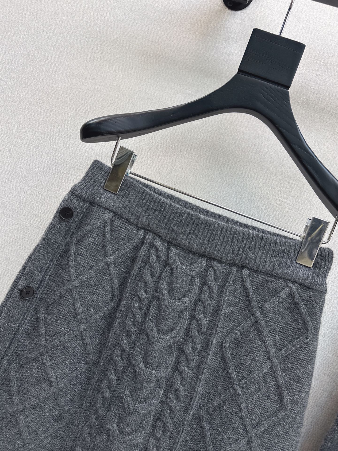 Max 26ss outfit sets sweater skirts
