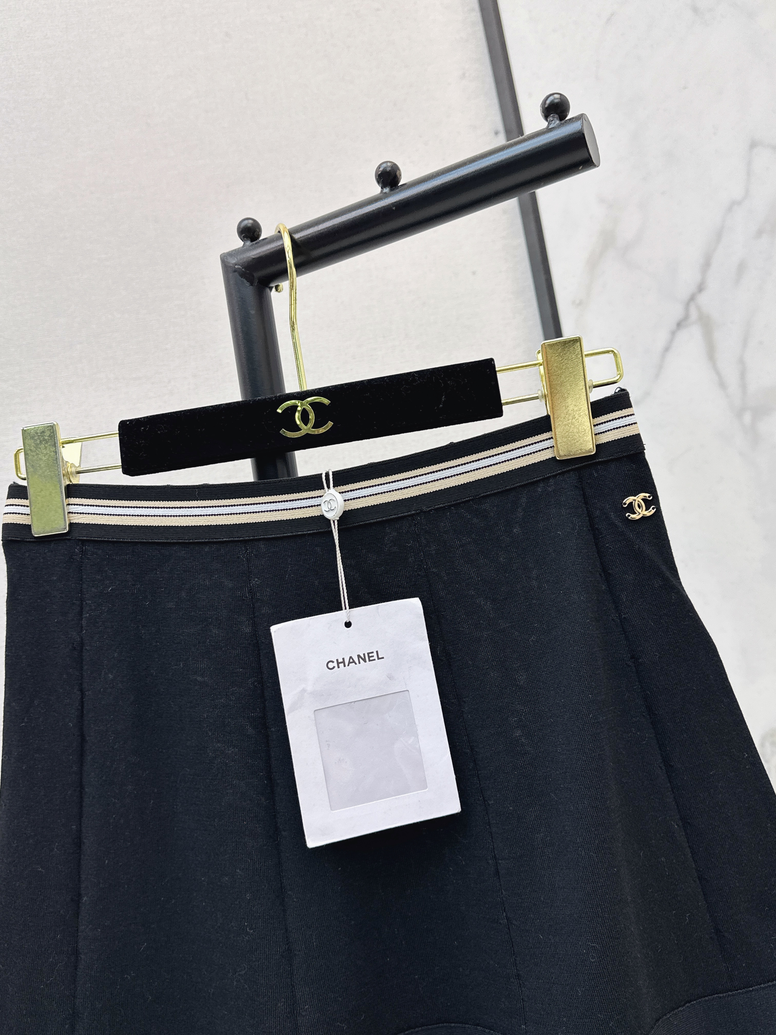 Chan 26ss A-line skirt