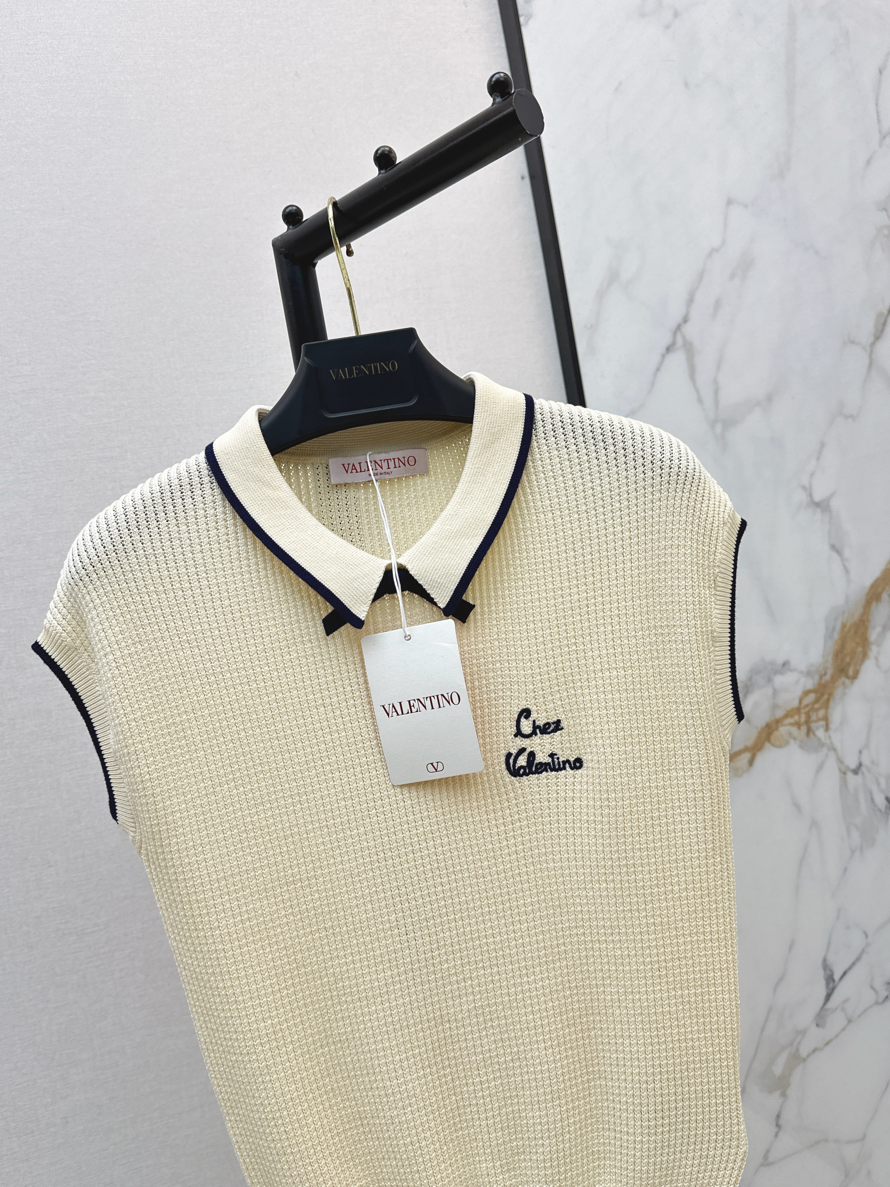 Valen 26ss bow knit vest