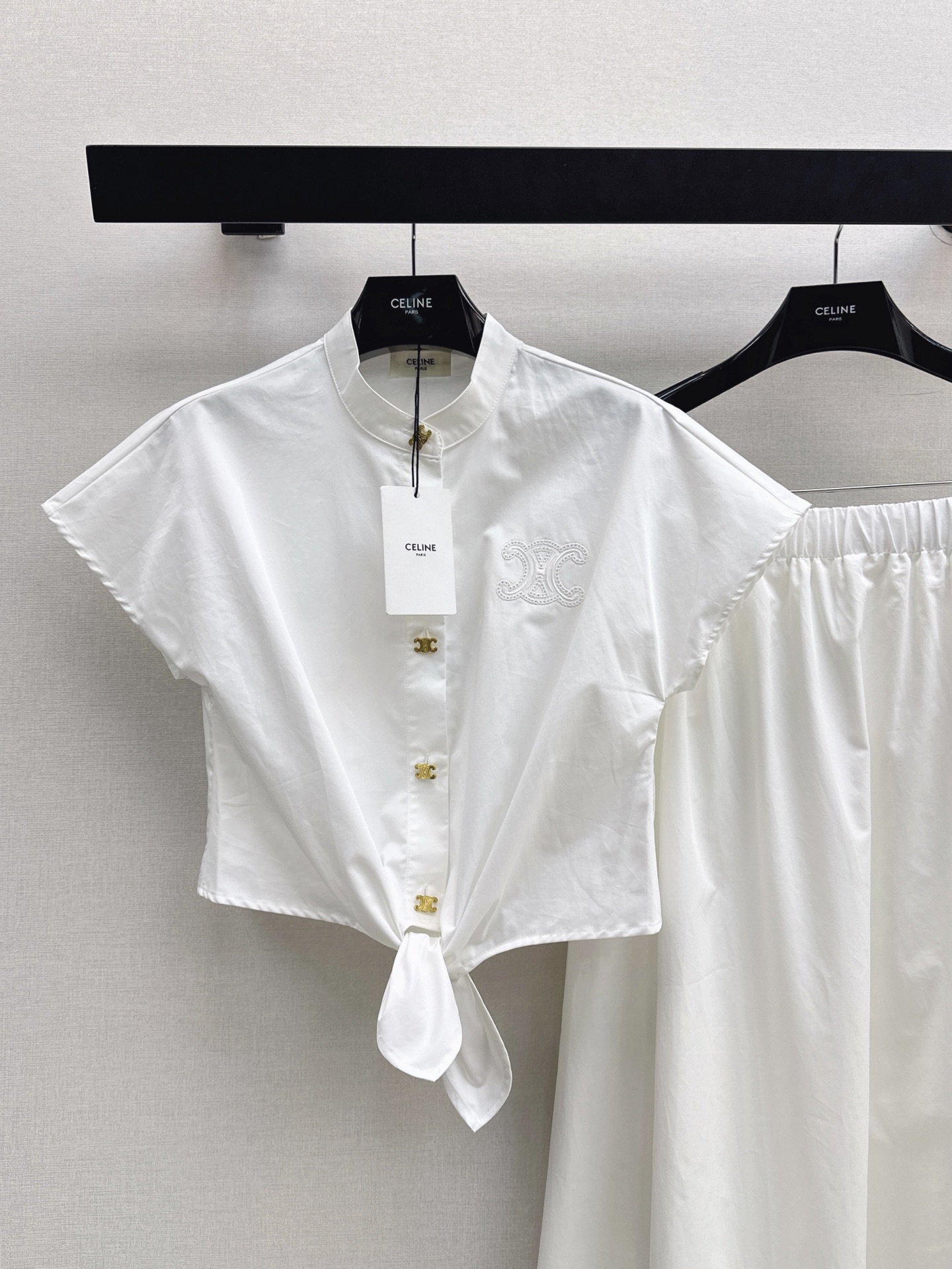 Celi 26ss cropped shirt skirt set