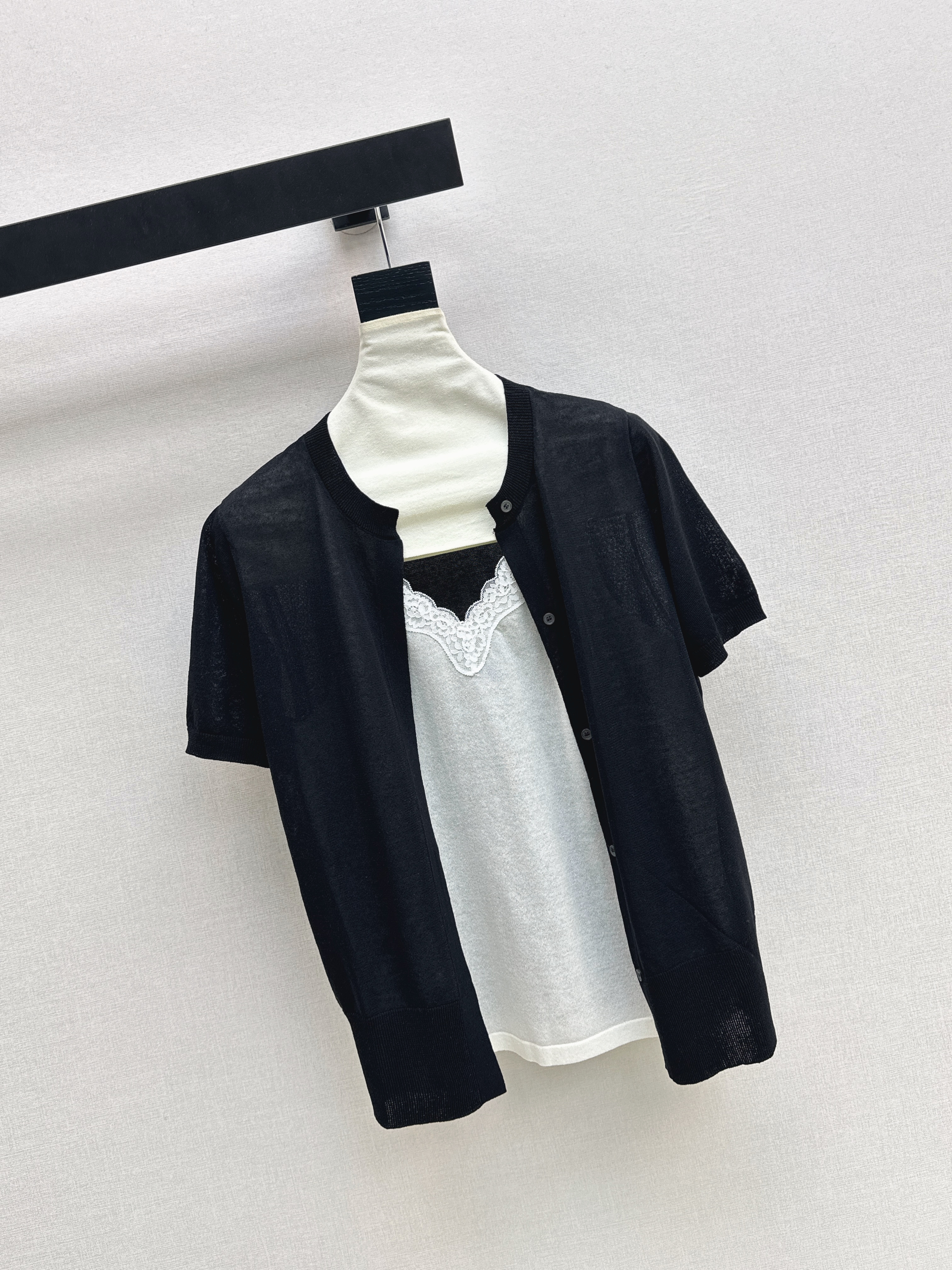 ES 26ss 2in1 knit sweater