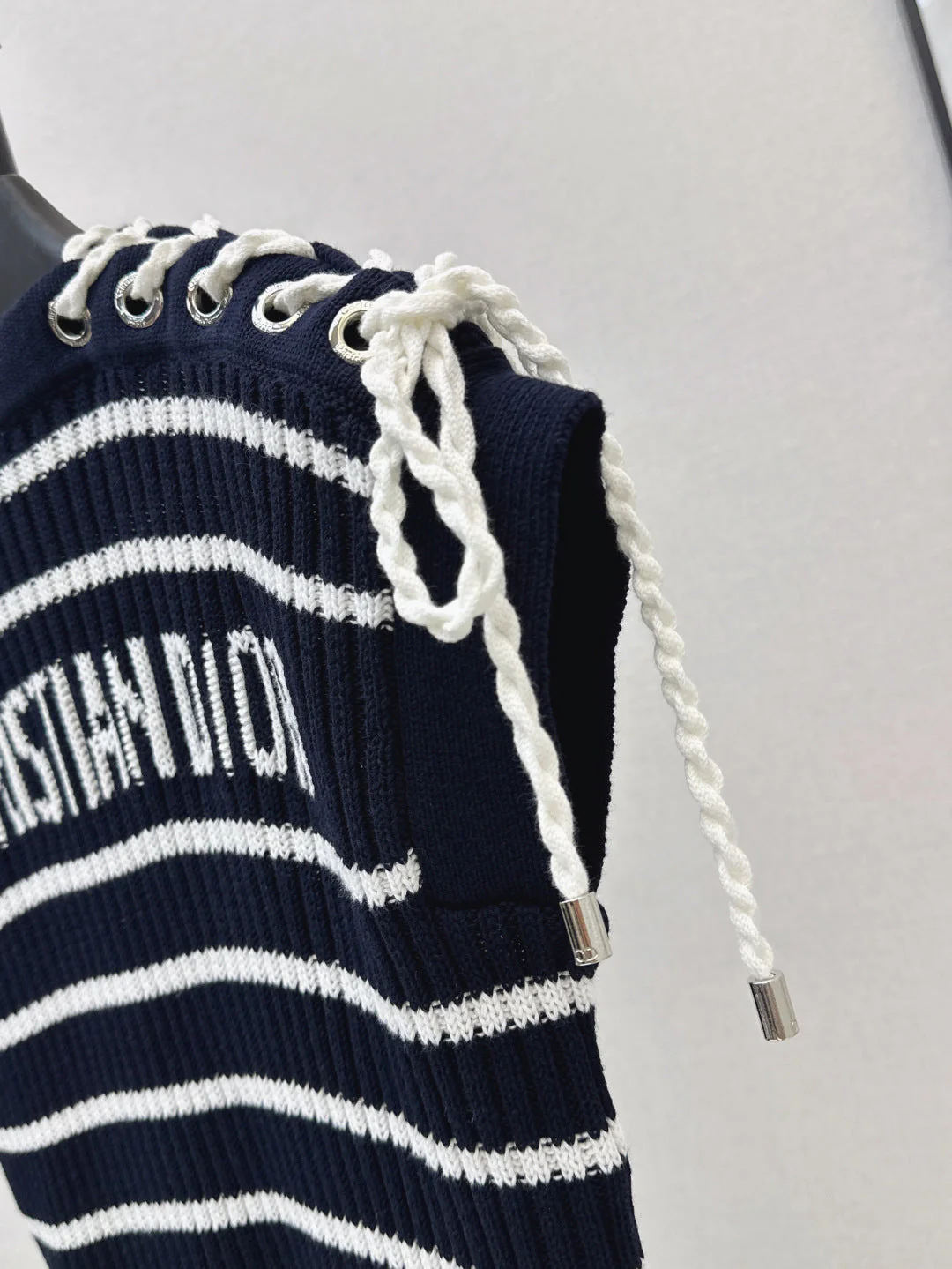 CD 25fw knit sweater