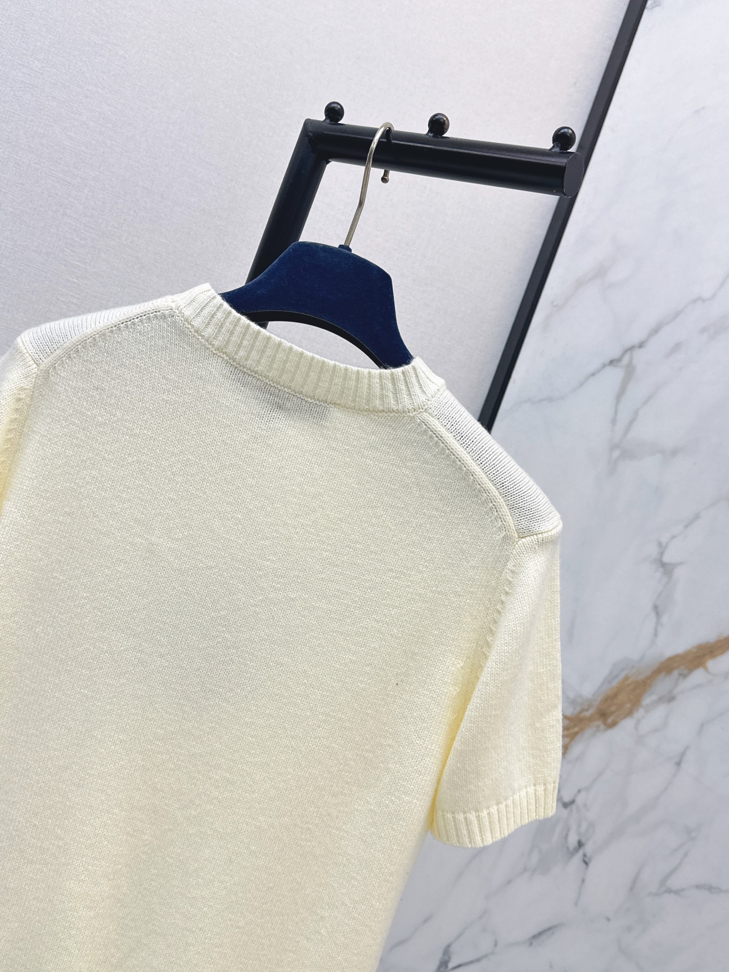 Loui 26ss embroidery knit sweater