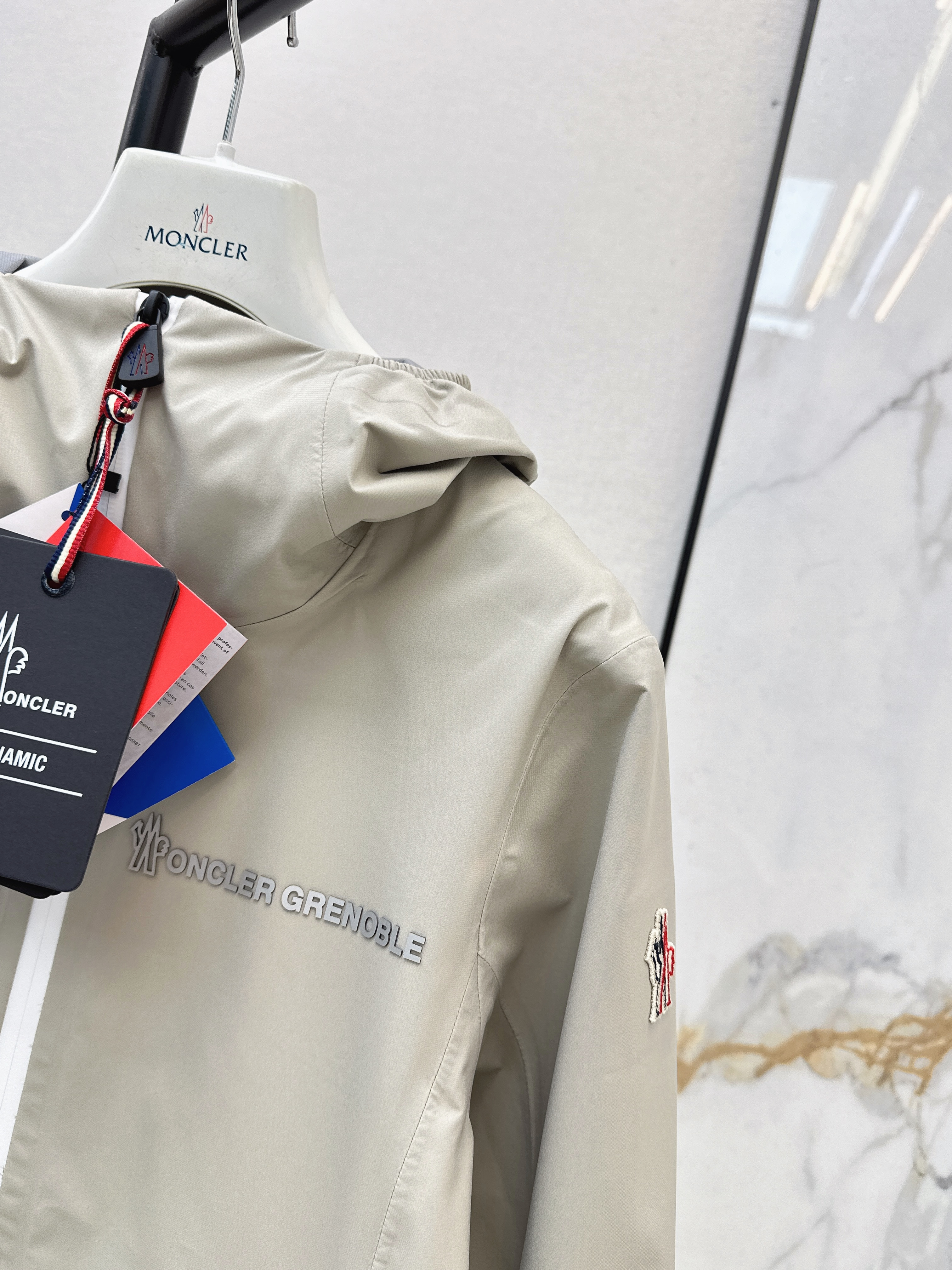 Monc 26ss windbreaker