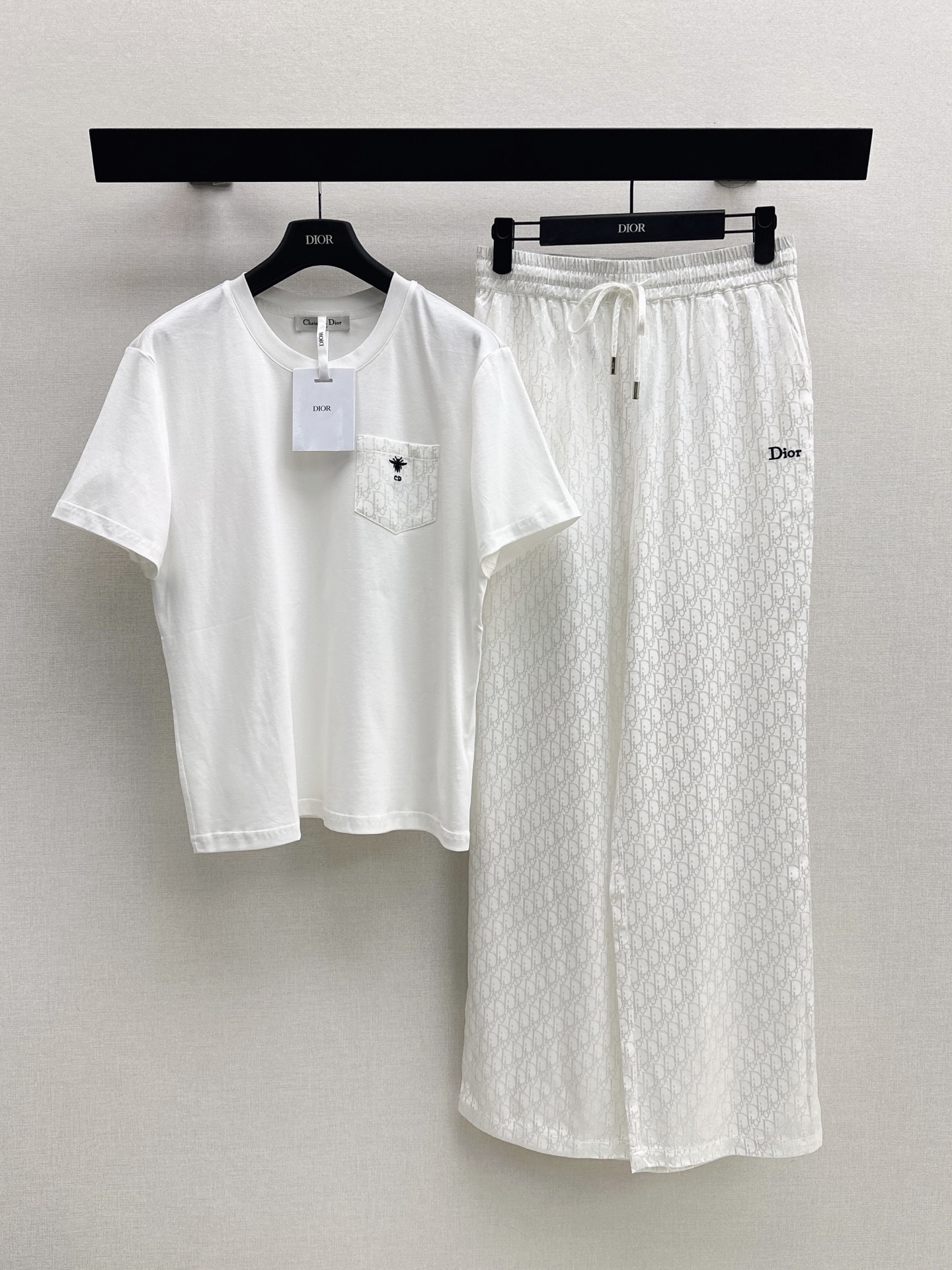 CD 26ss t-shirt wied leg pants set